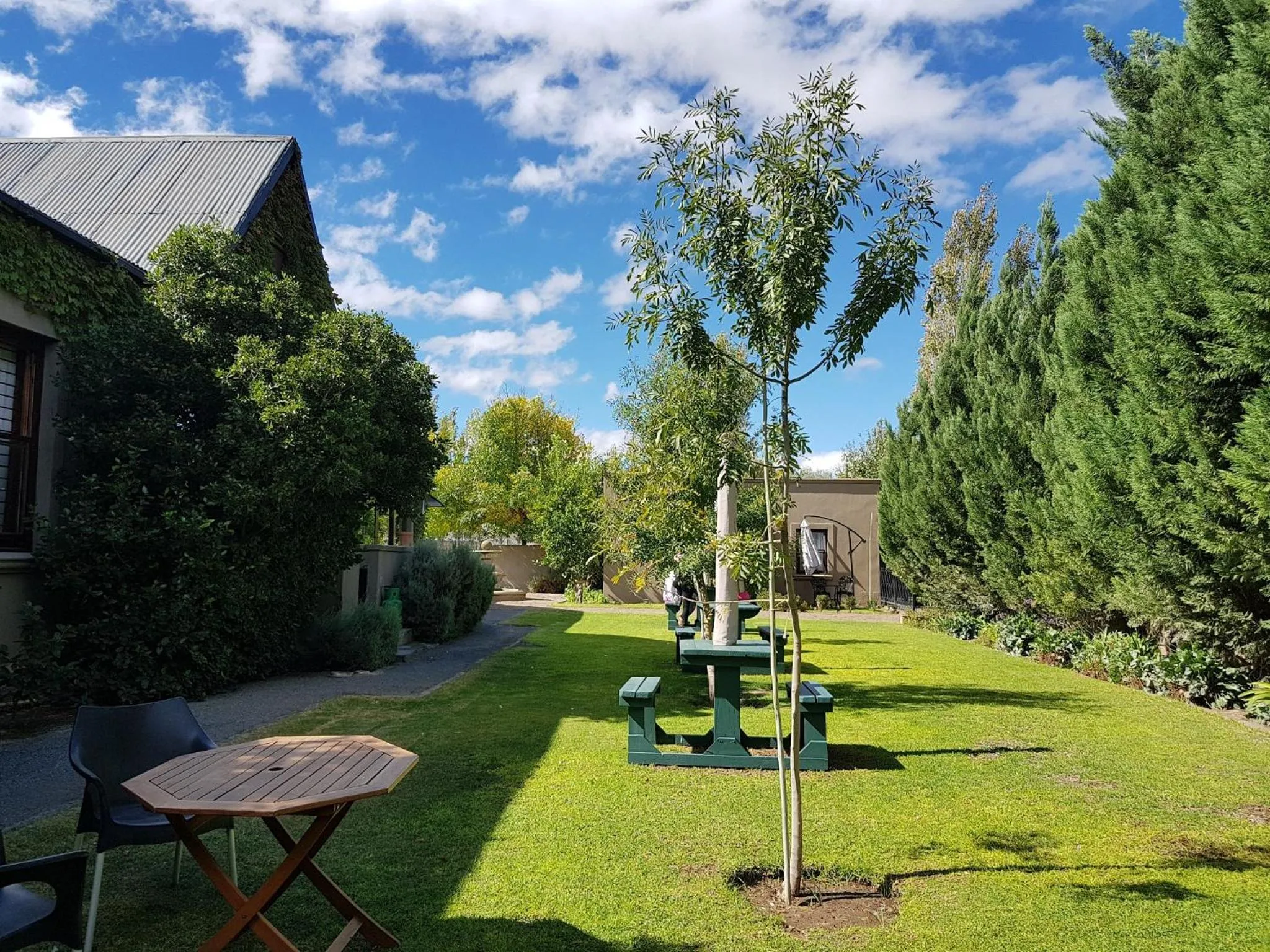 Restaurant/places to eat in Old House Lodge