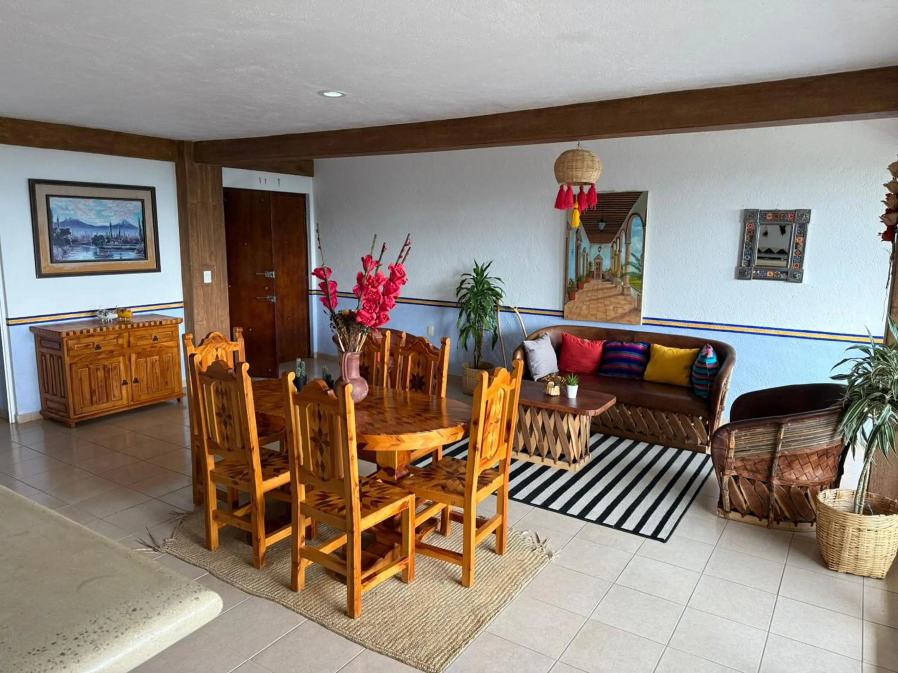 Living room in La Pirámide del Tepozteco