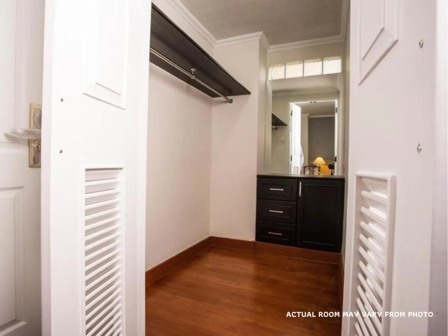 wardrobe in The Step Sathon