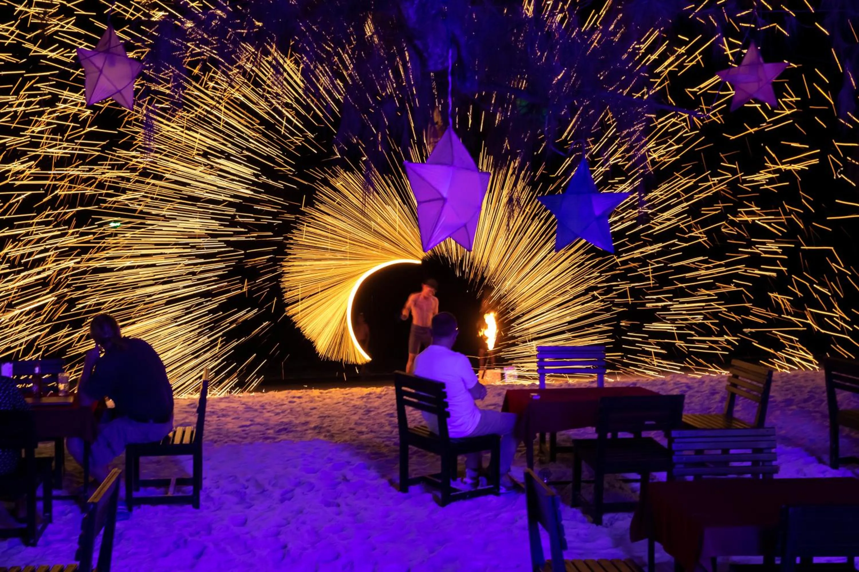 Evening entertainment in Avatara Resort