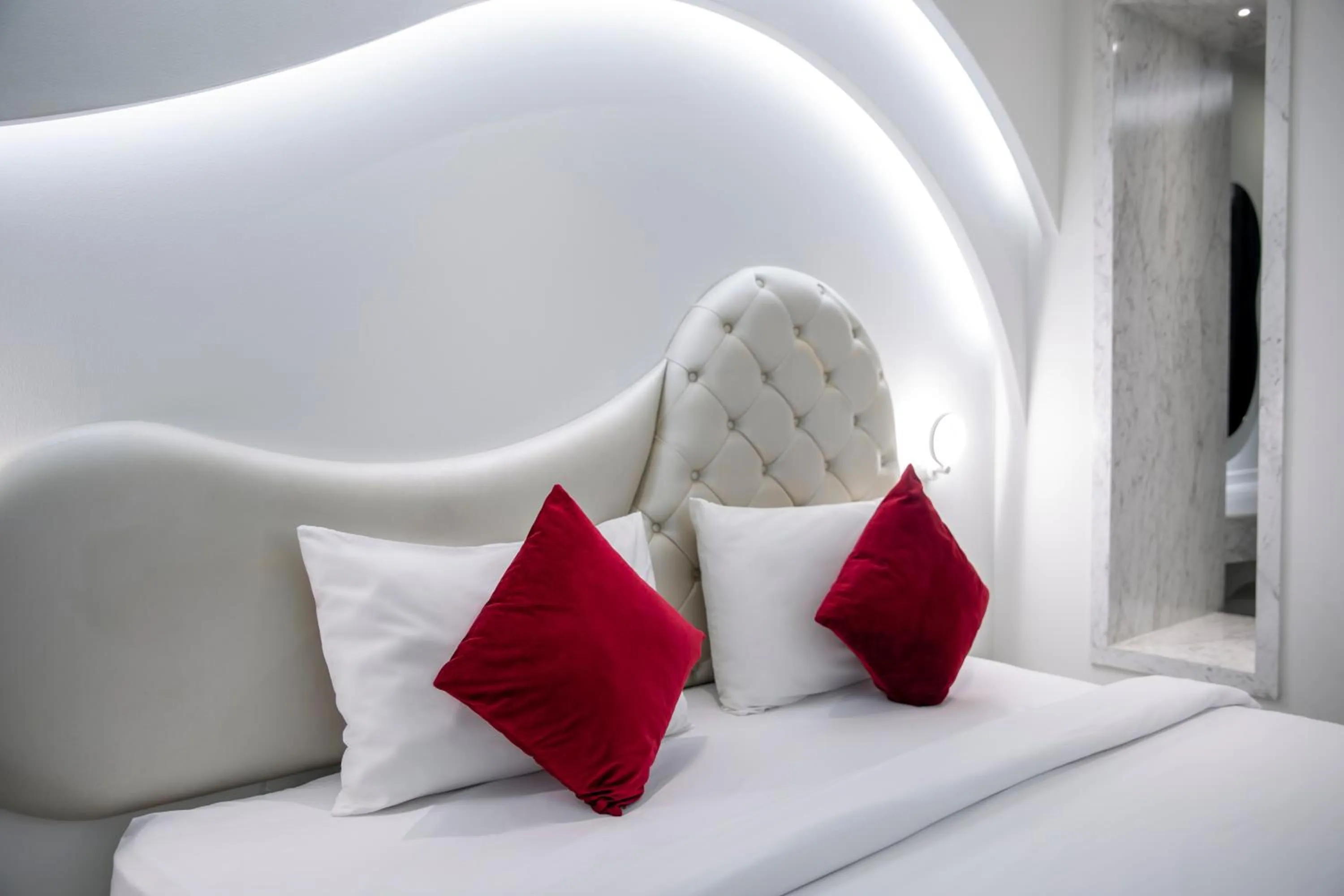 Bed in Avatara Resort