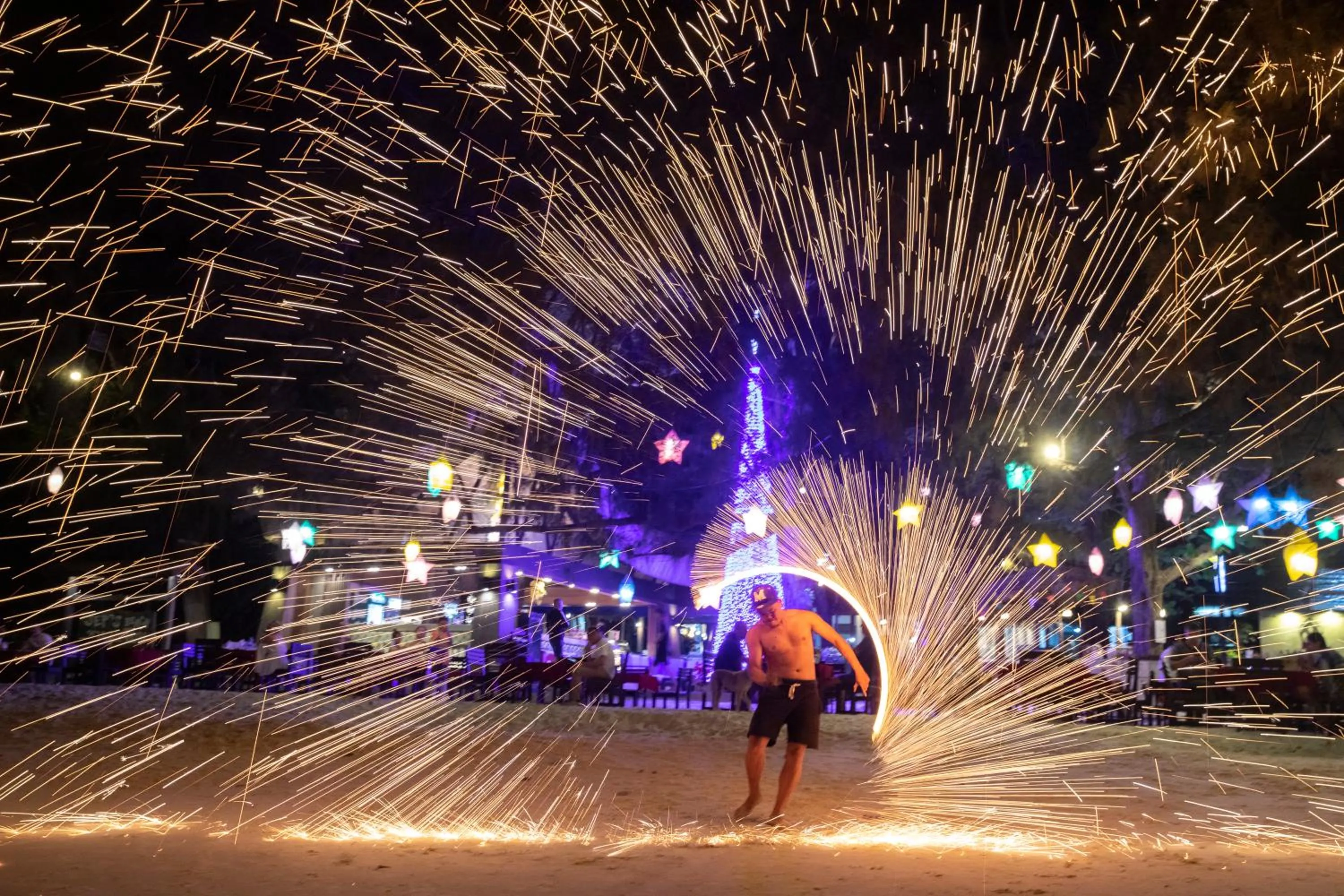 Evening entertainment in Avatara Resort