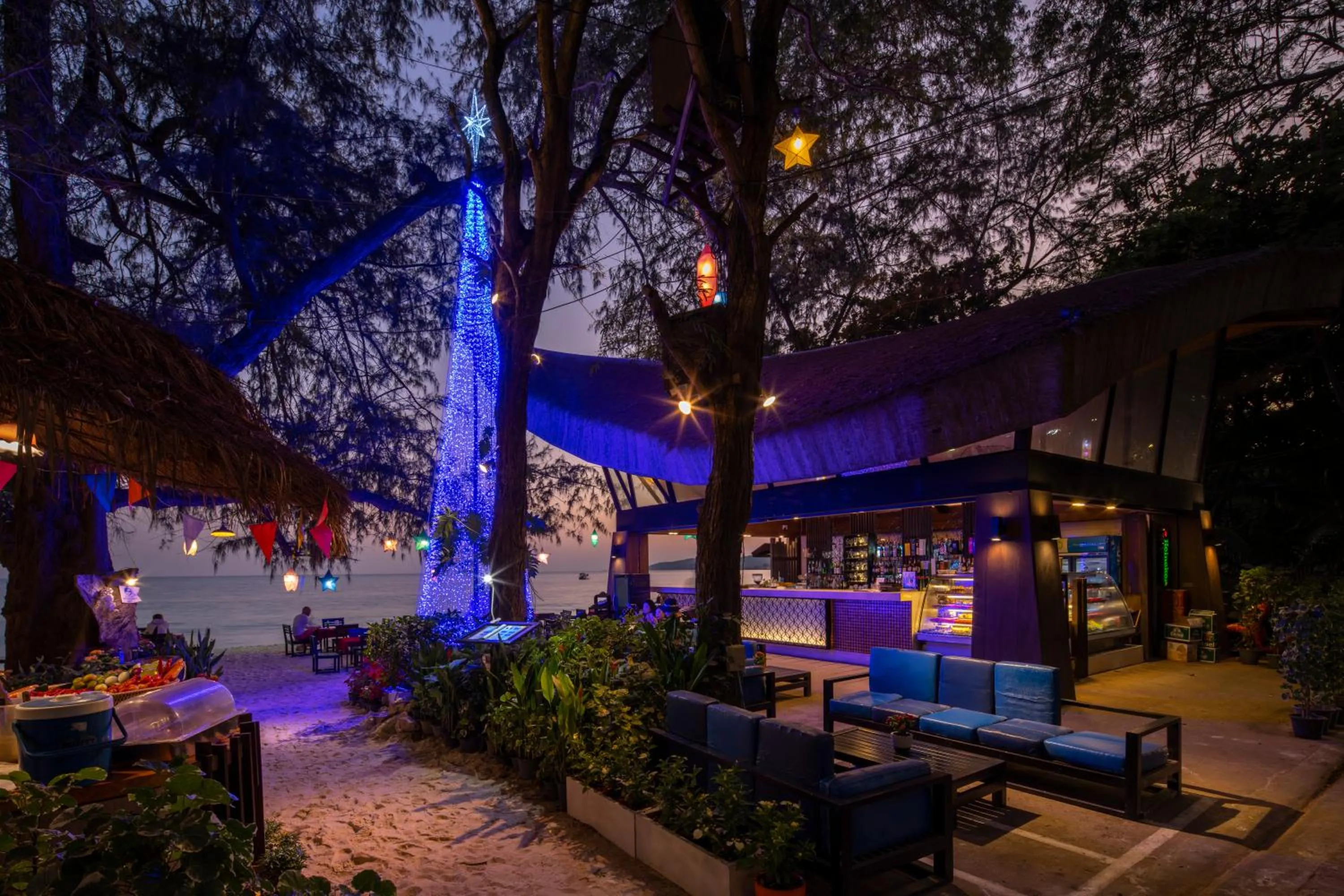 Restaurant/places to eat in Avatara Resort