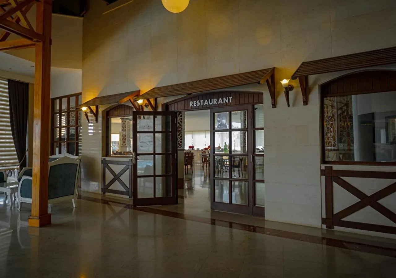 Restaurant/places to eat in Valeri Beach Hotel - All Inclusive