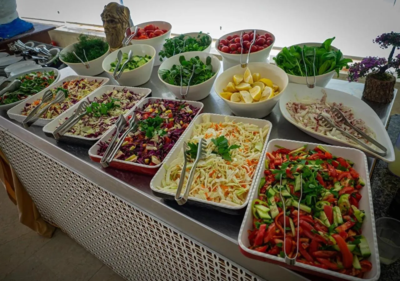 Food and drinks in Valeri Beach Hotel - All Inclusive