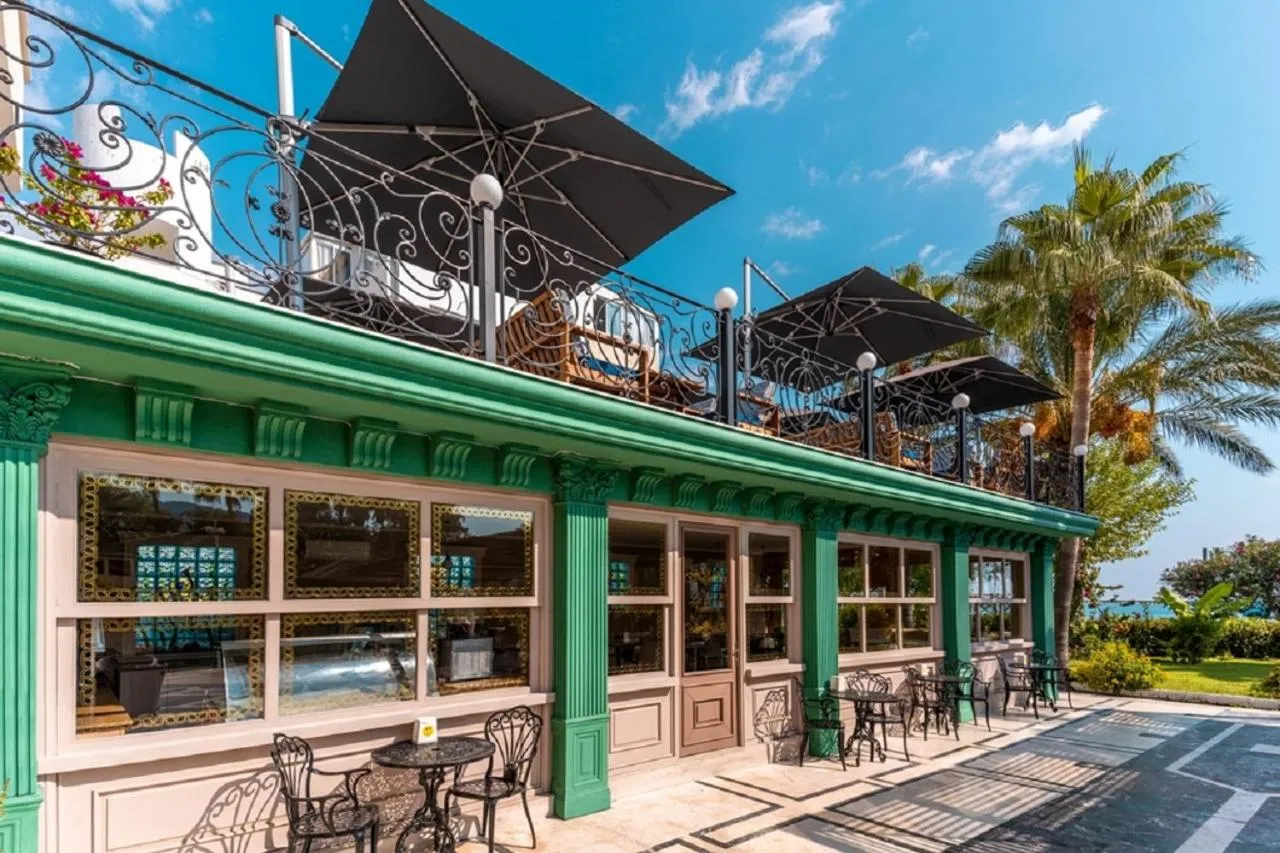 L'ancora Beach Hotel