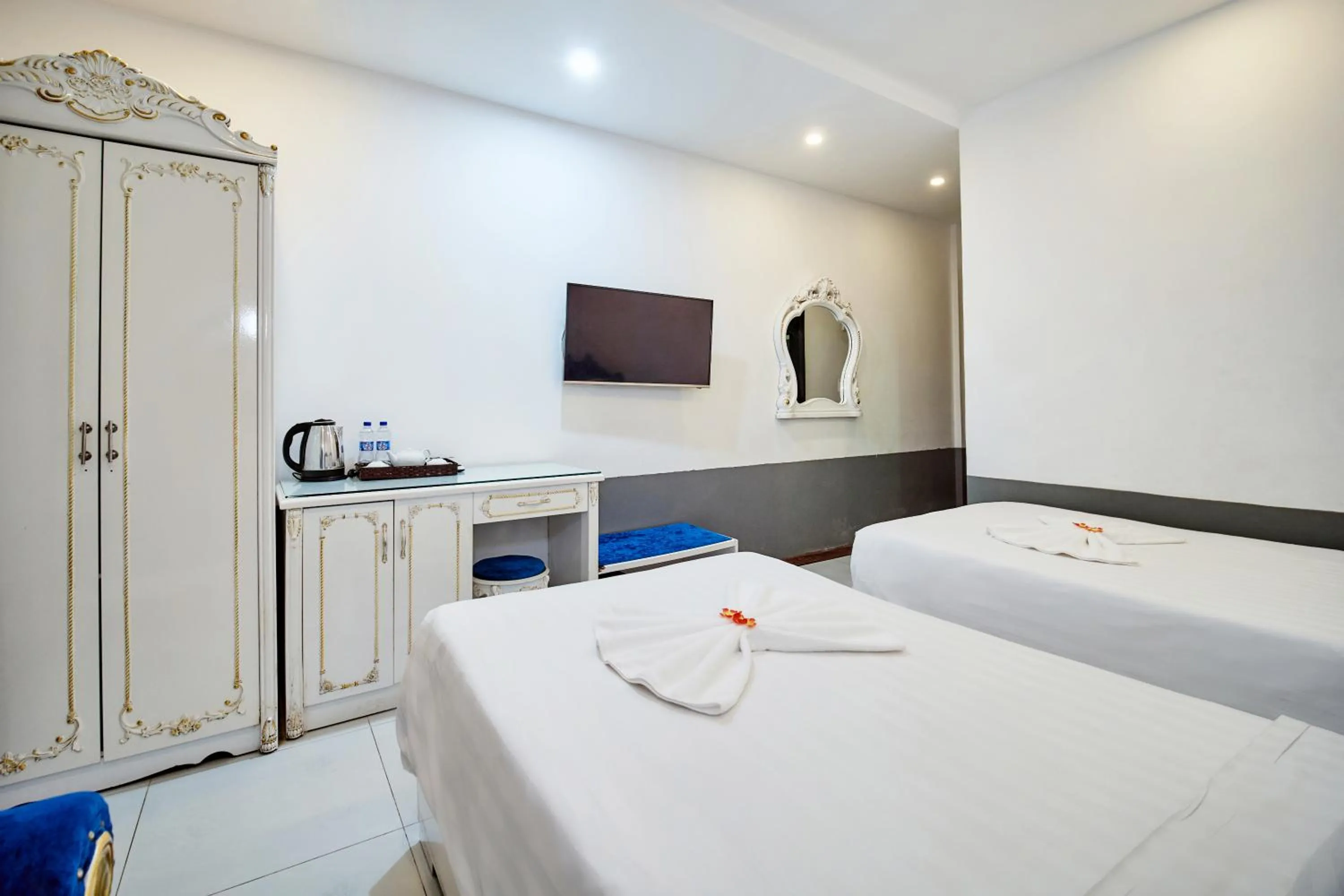 Bedroom, Bed in Nostalgia Hotel and Spa