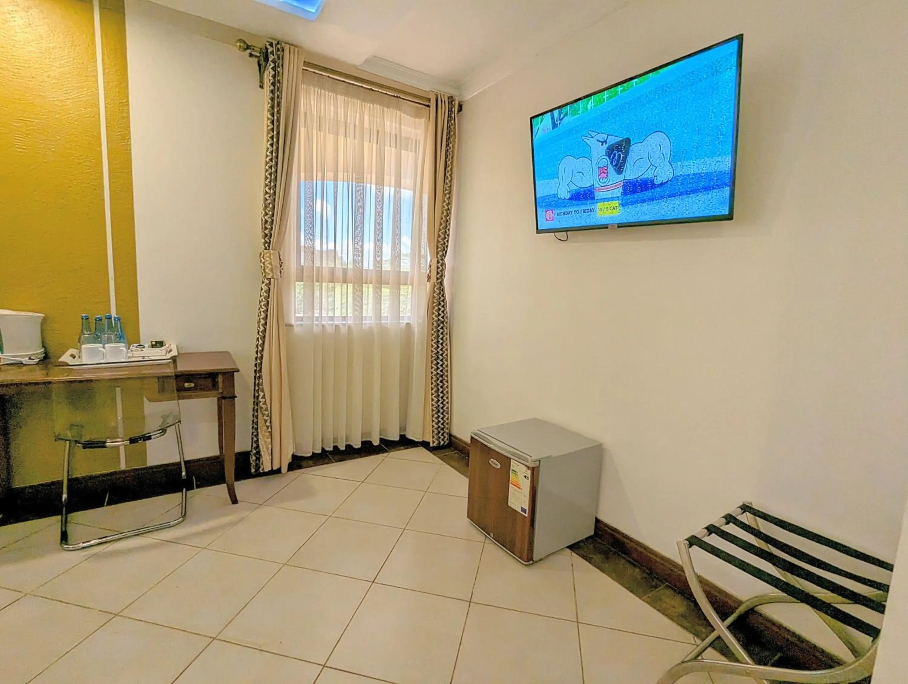 TV and multimedia in Melili Hotel