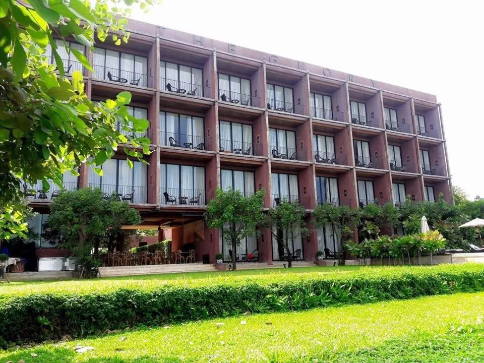 The Glory River Kwai Hotel