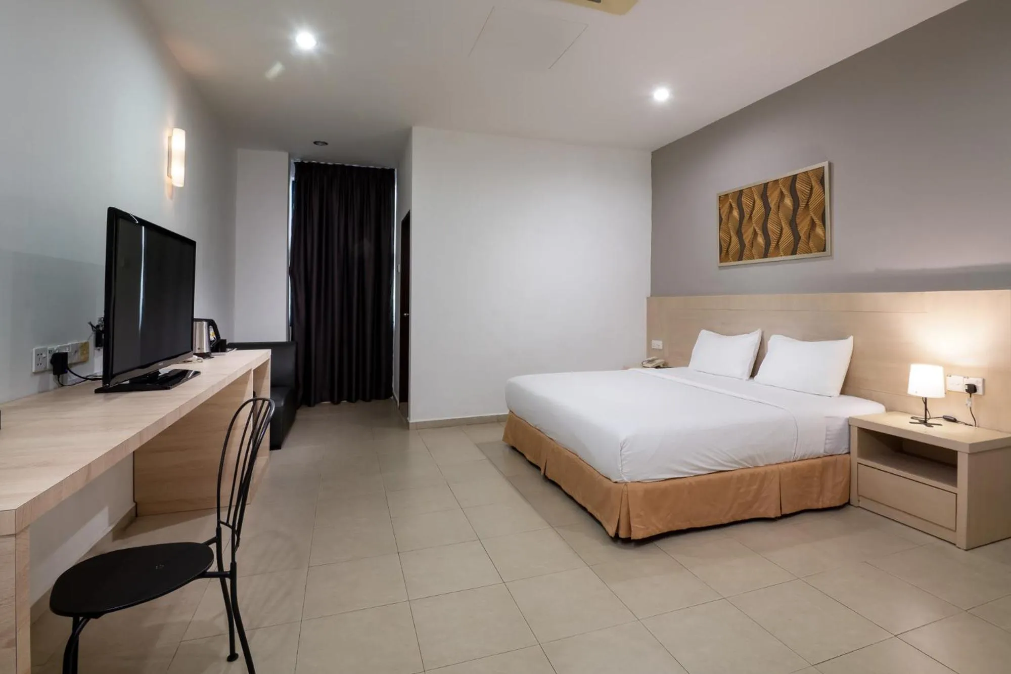 Bed in Golden View Serviced Apartments