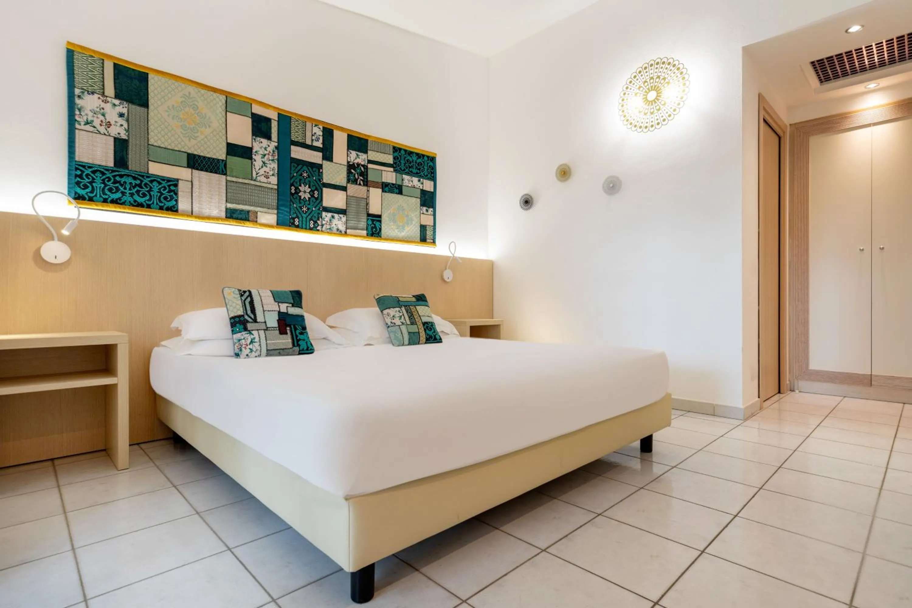 Bedroom, Bed in Hotel Corte Rosada Affiliated by Melia