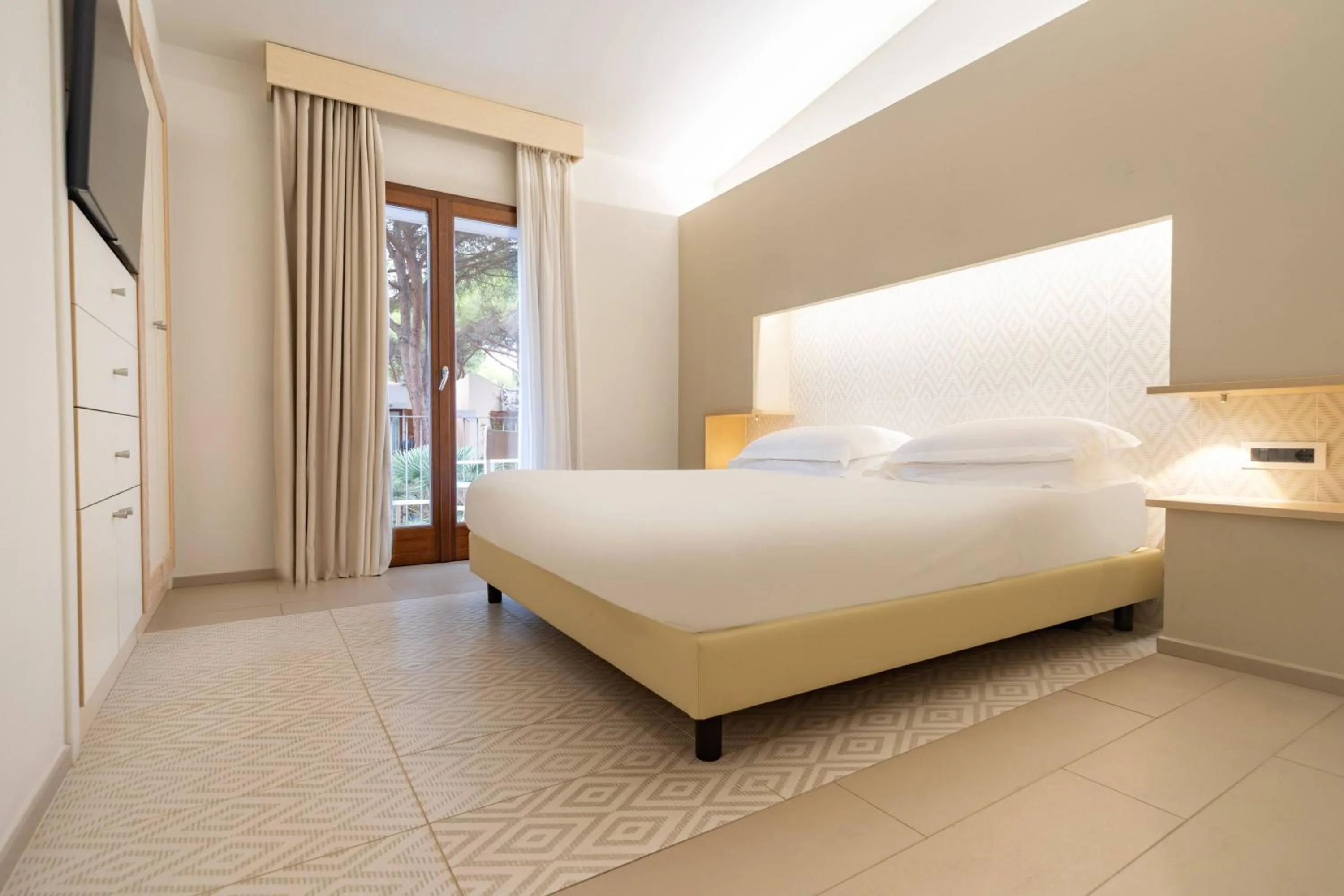 Bed in Hotel Corte Rosada Affiliated by Meliá