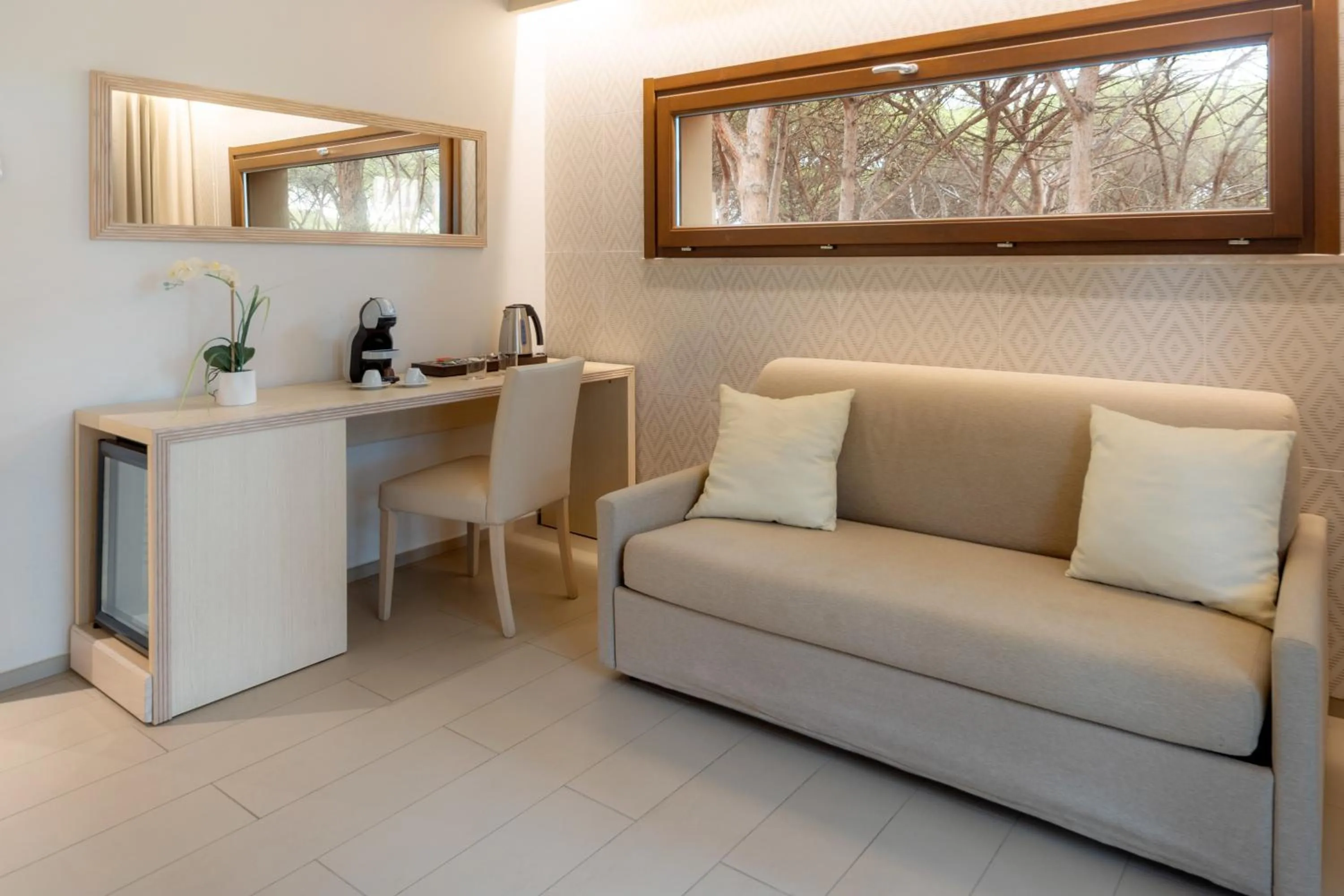 Living room in Hotel Corte Rosada Affiliated by Melia