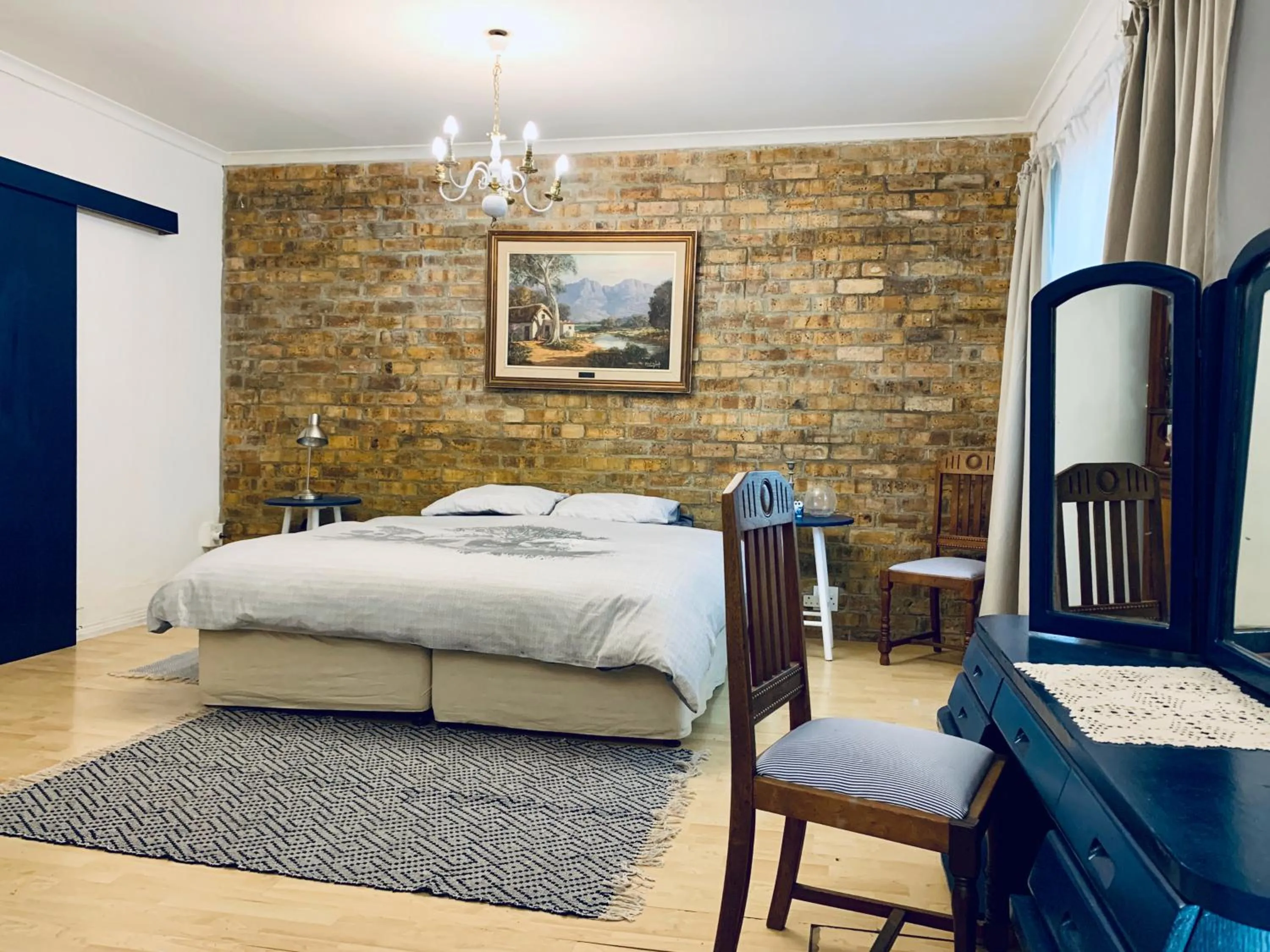 Photo of the whole room, Bed in The Little Hideaway Guesthouse