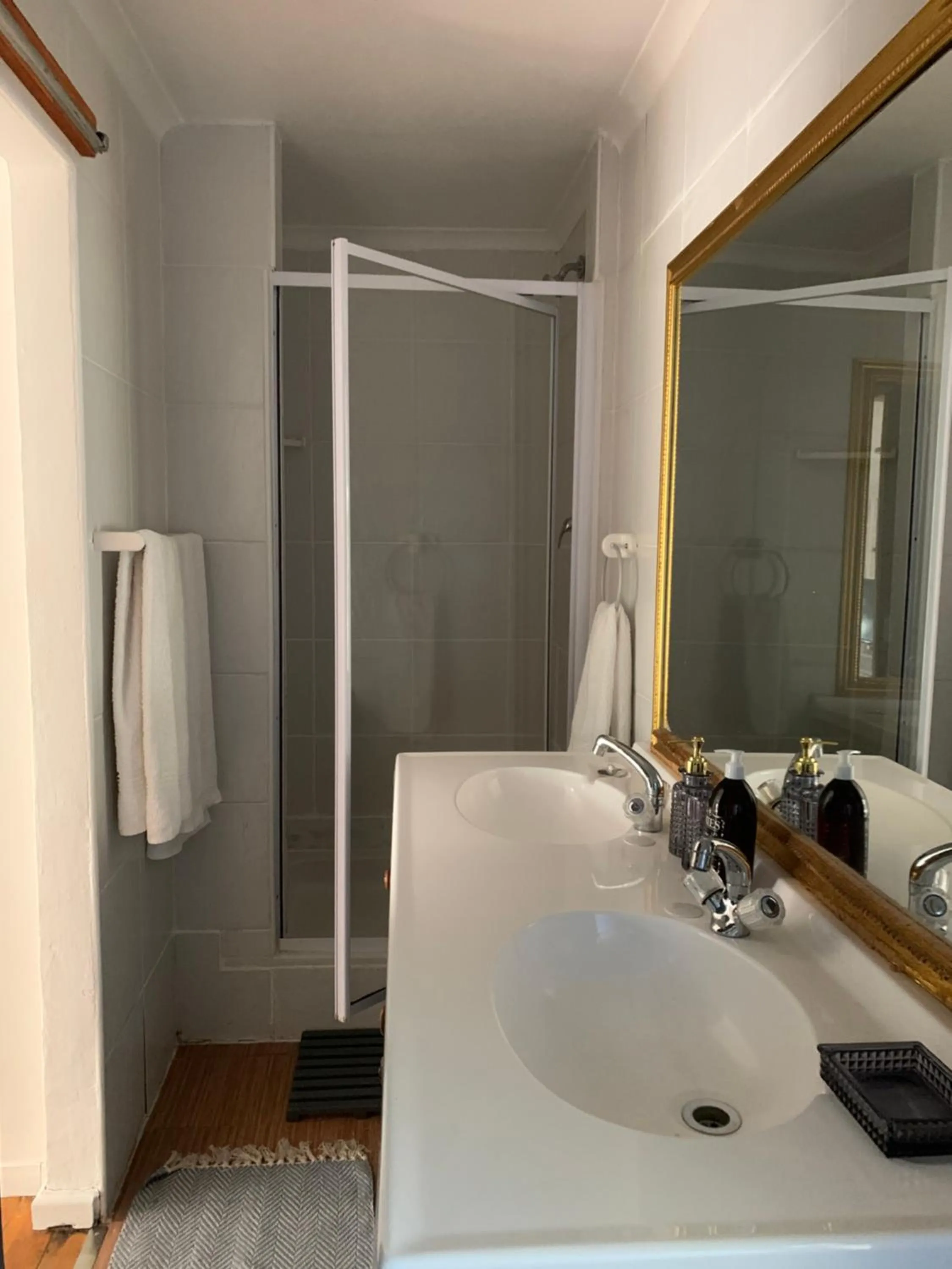 Bathroom in The Little Hideaway Guesthouse