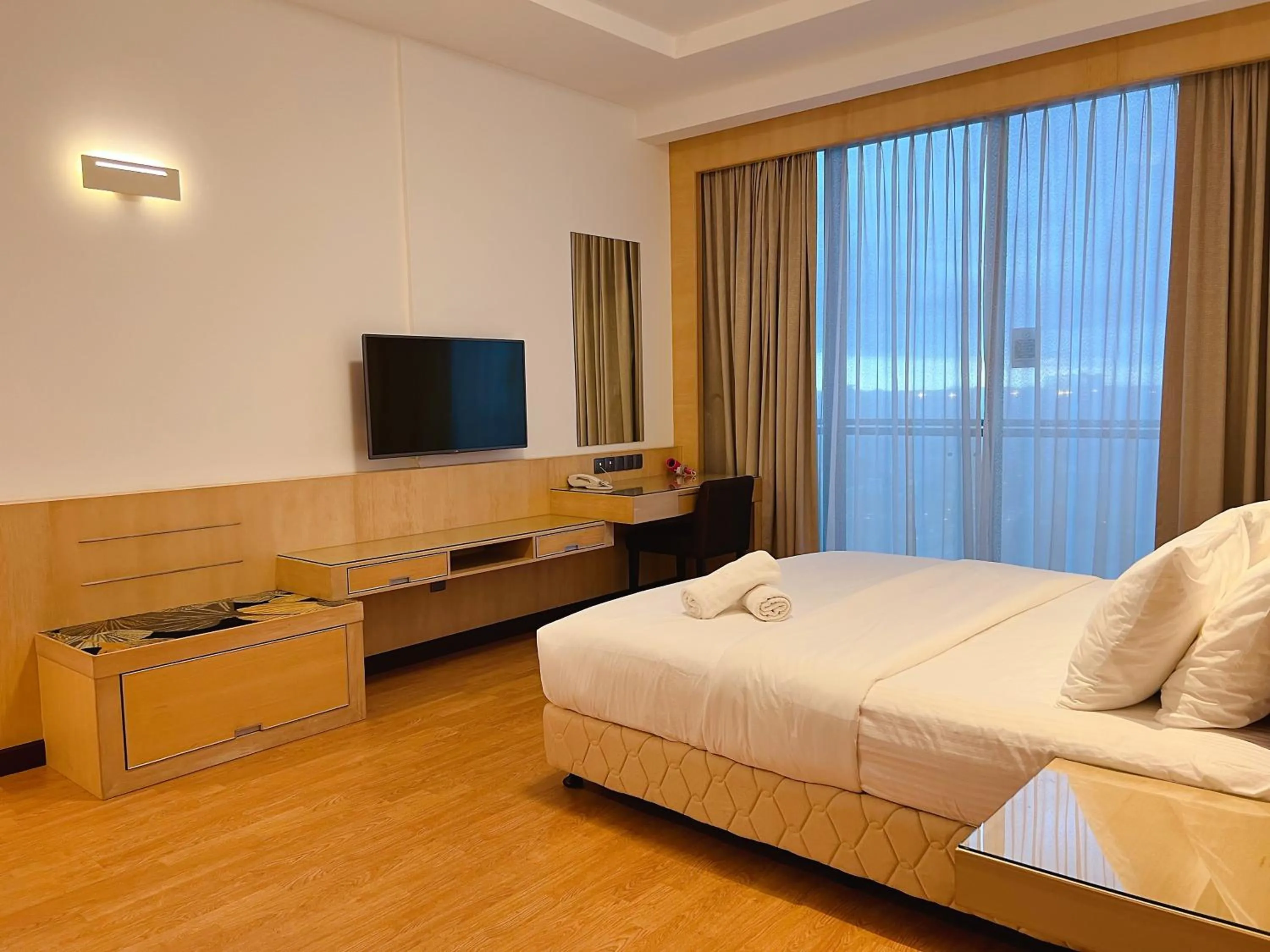 Bed in Imperial Grand Suite Apartment Kuching