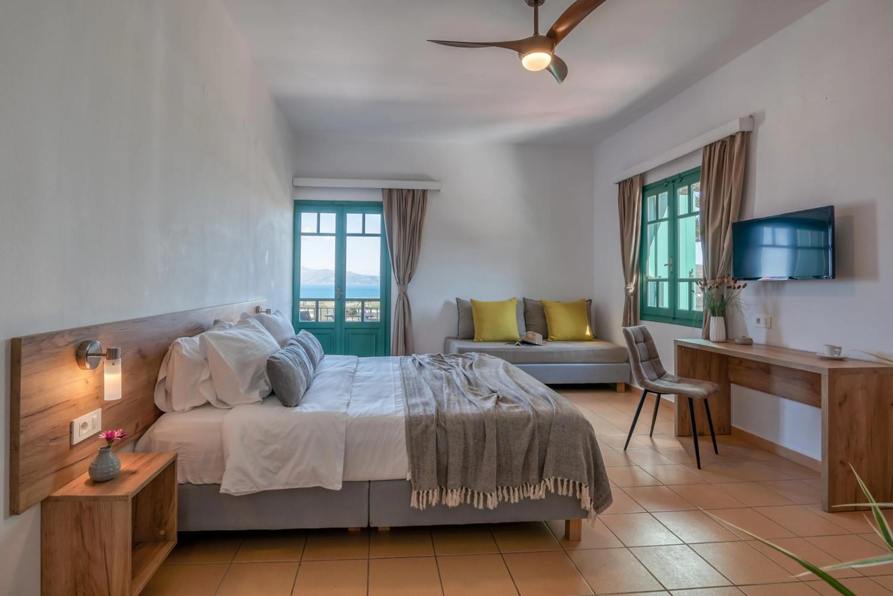 Bed in Kaliviani Traditional Hotel