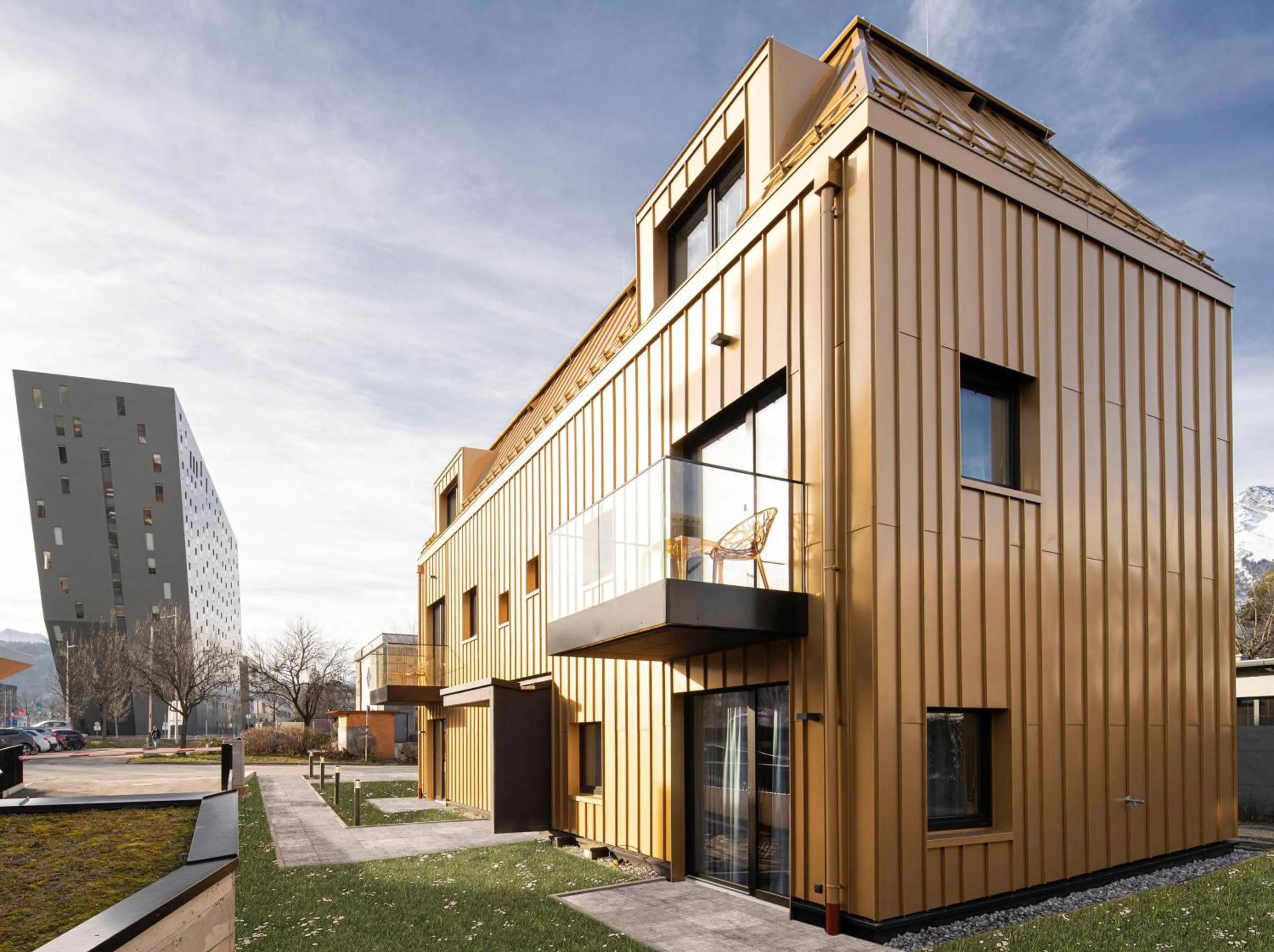 Property building in Blackhome Innsbruck City East I contactless check-in