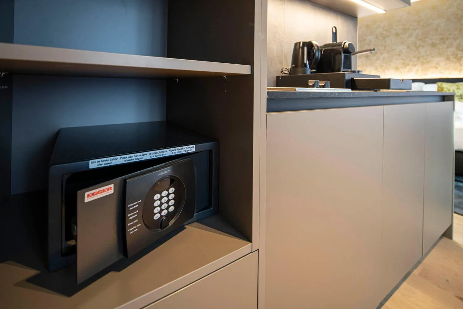 Kitchen or kitchenette in Blackhome Innsbruck City East I contactless check-in