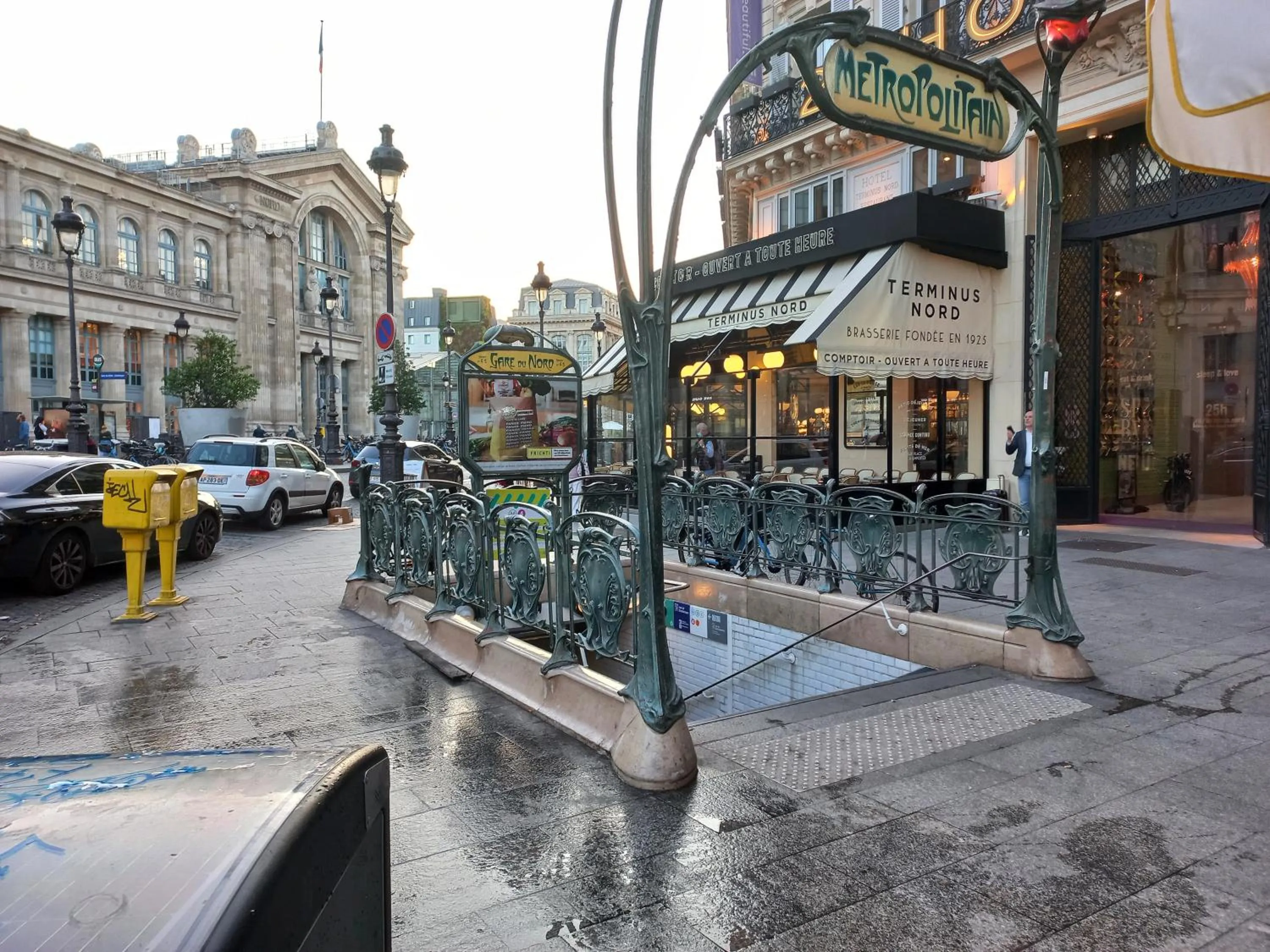 Neighbourhood in Hôtel Paris Nord