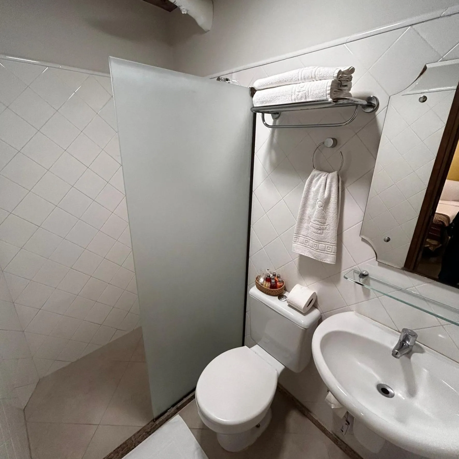 Bathroom in Bahiacafé Hotel