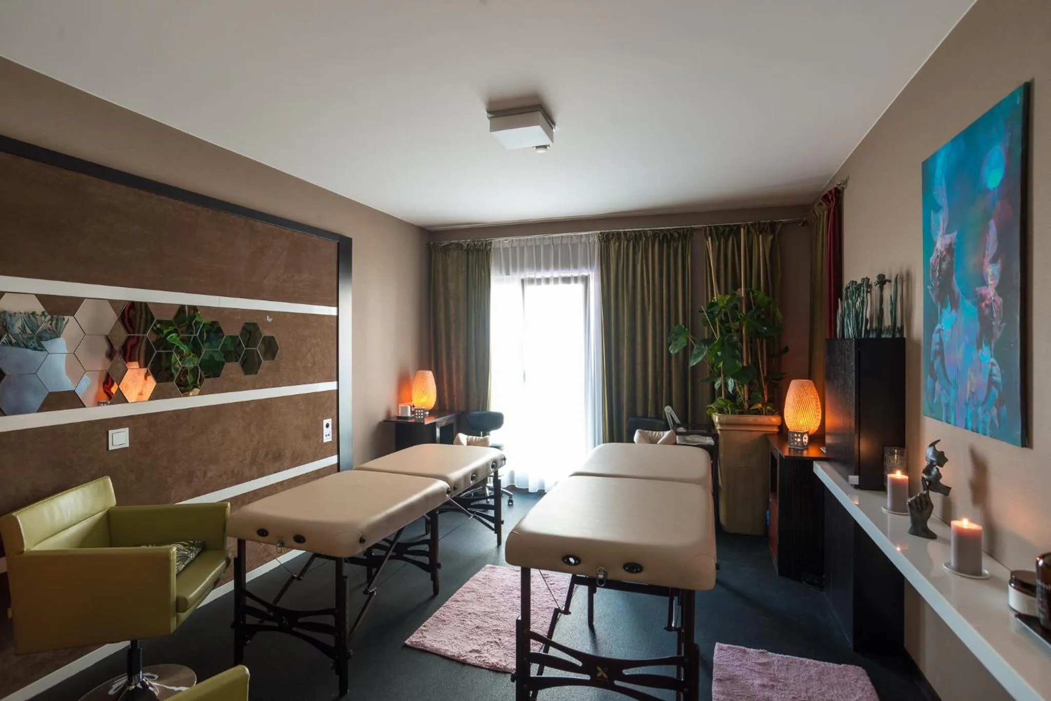 Massage in Niebieski Art Hotel & Spa