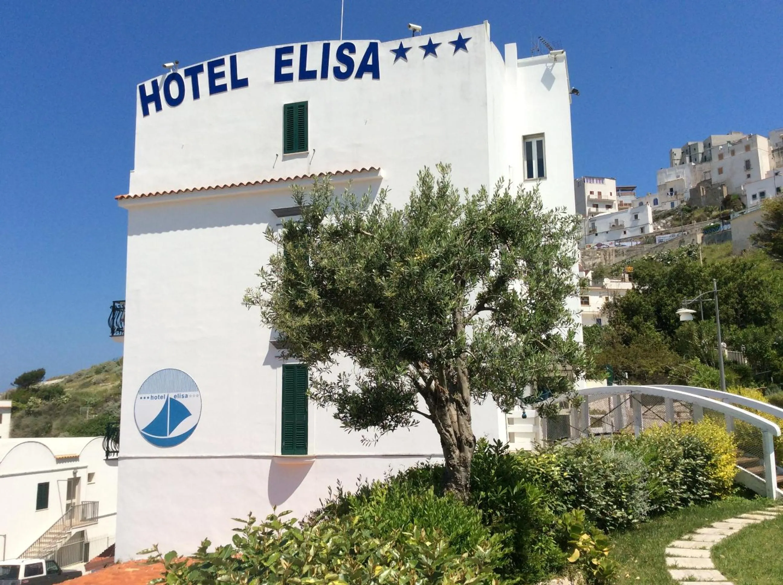 Property building in Hotel Elisa - Spiaggia Privata Inclusa