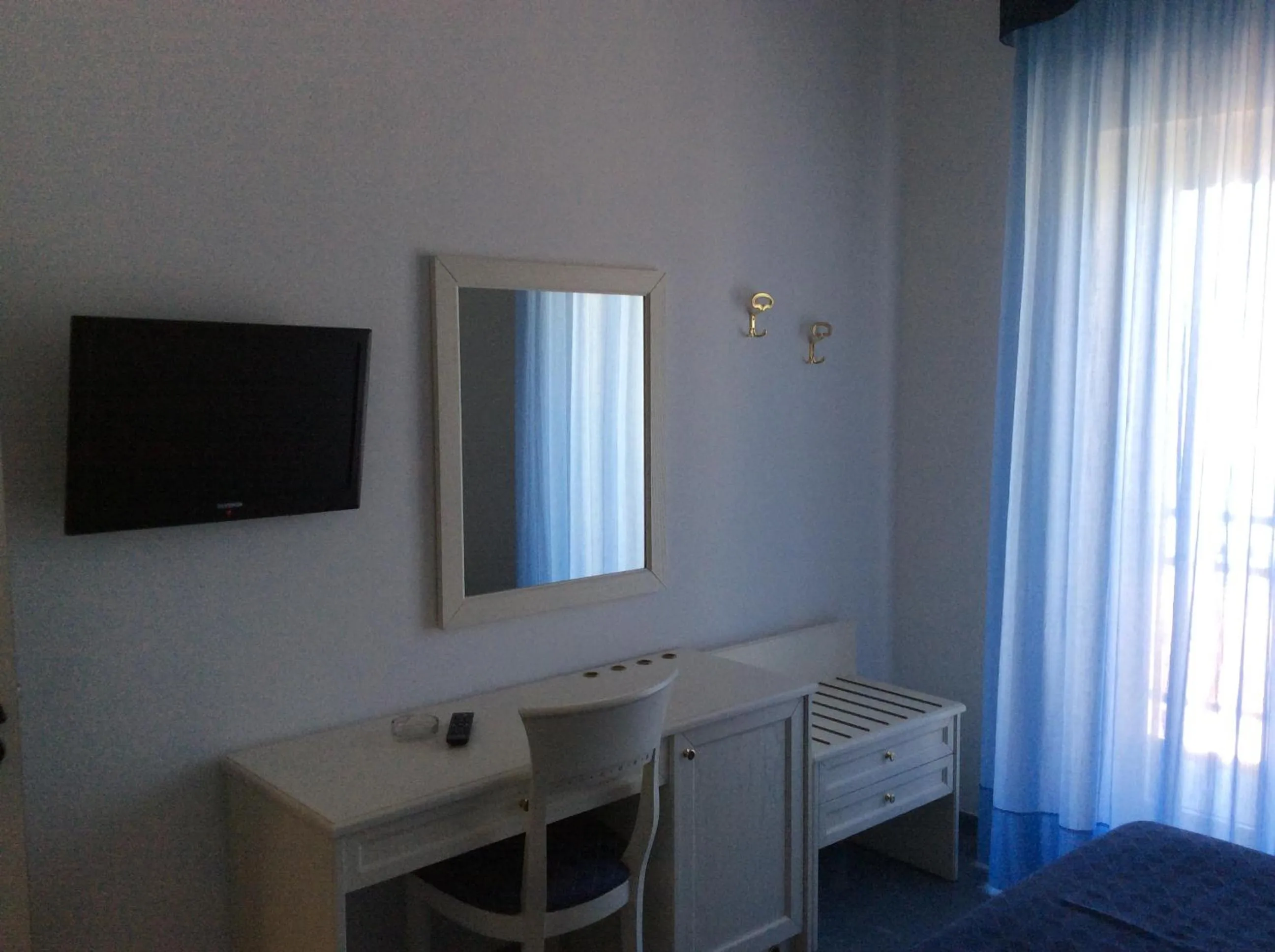 Photo of the whole room in Hotel Elisa - Spiaggia Privata Inclusa