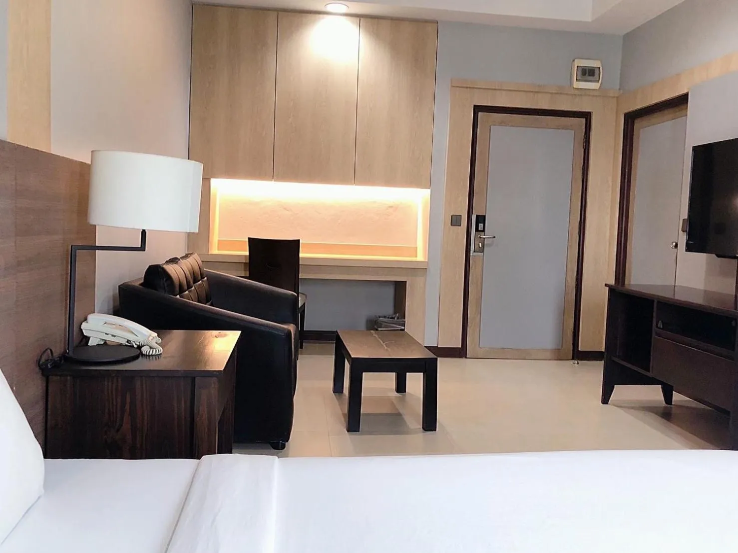 Photo of the whole room, Bed in J Park Hotel - SHA Extra Plus