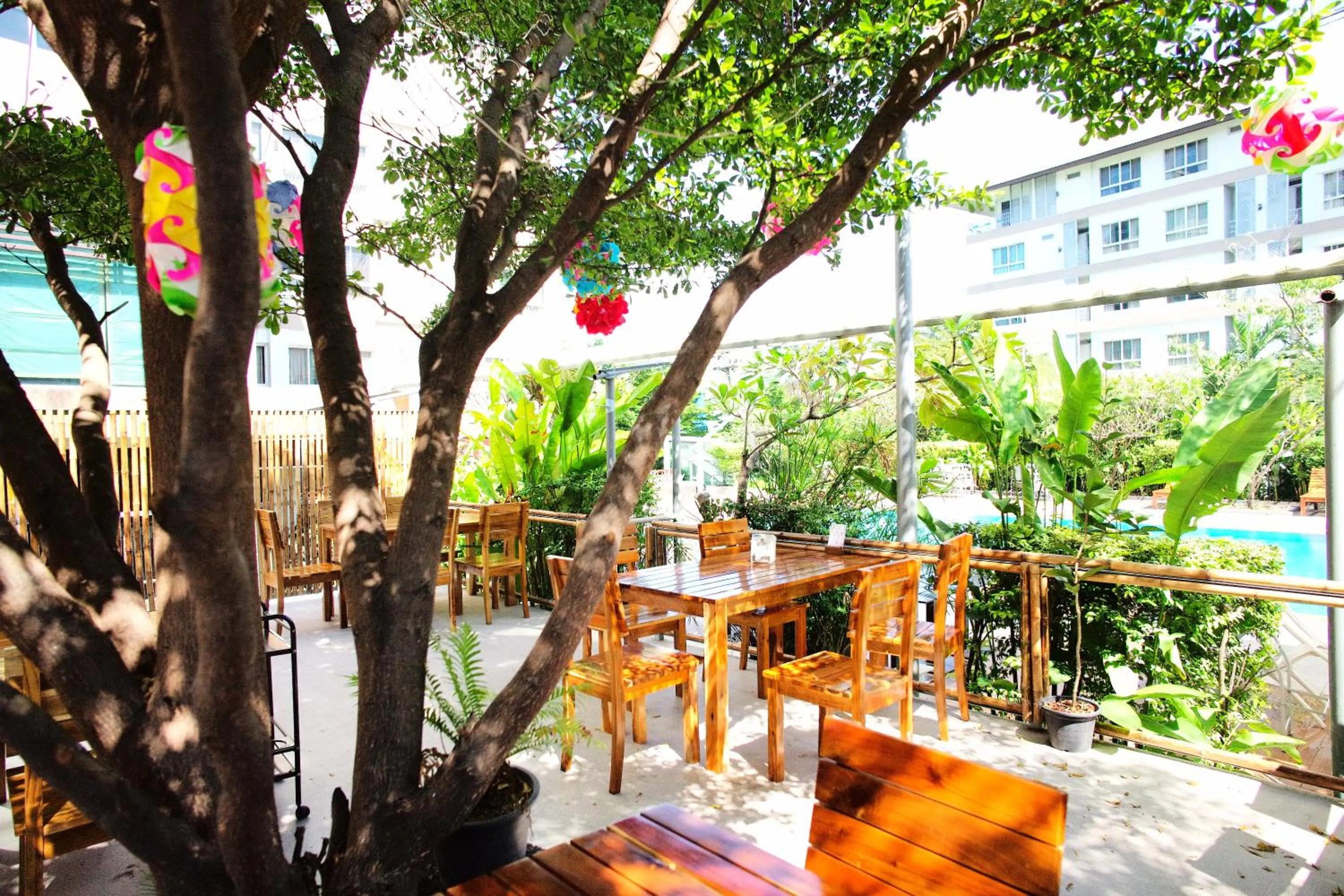 Lounge or bar in J Park Hotel - SHA Extra Plus