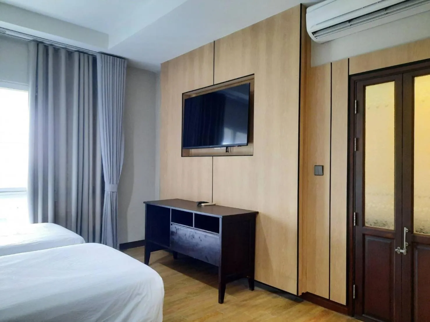 Bed in J Park Hotel - SHA Extra Plus