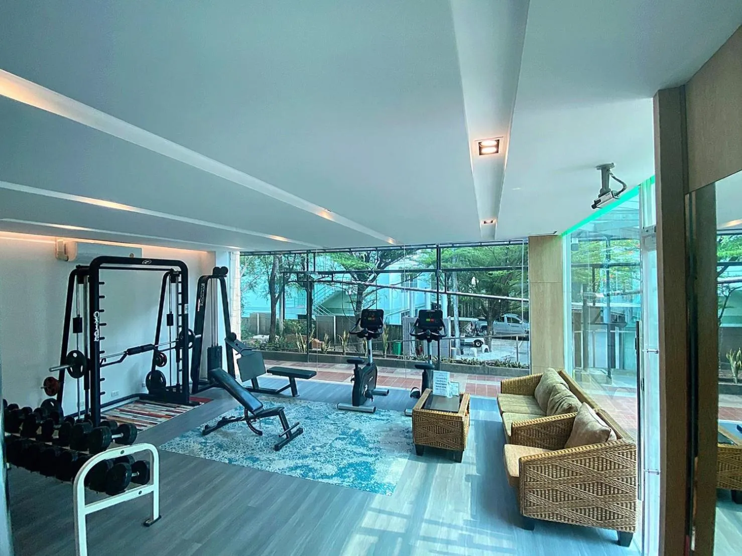 Fitness centre/facilities in J Park Hotel - SHA Extra Plus