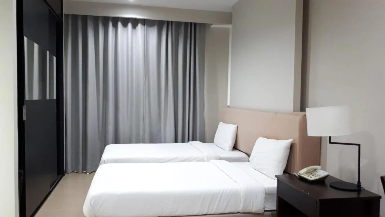 Bed in J Park Hotel - SHA Extra Plus