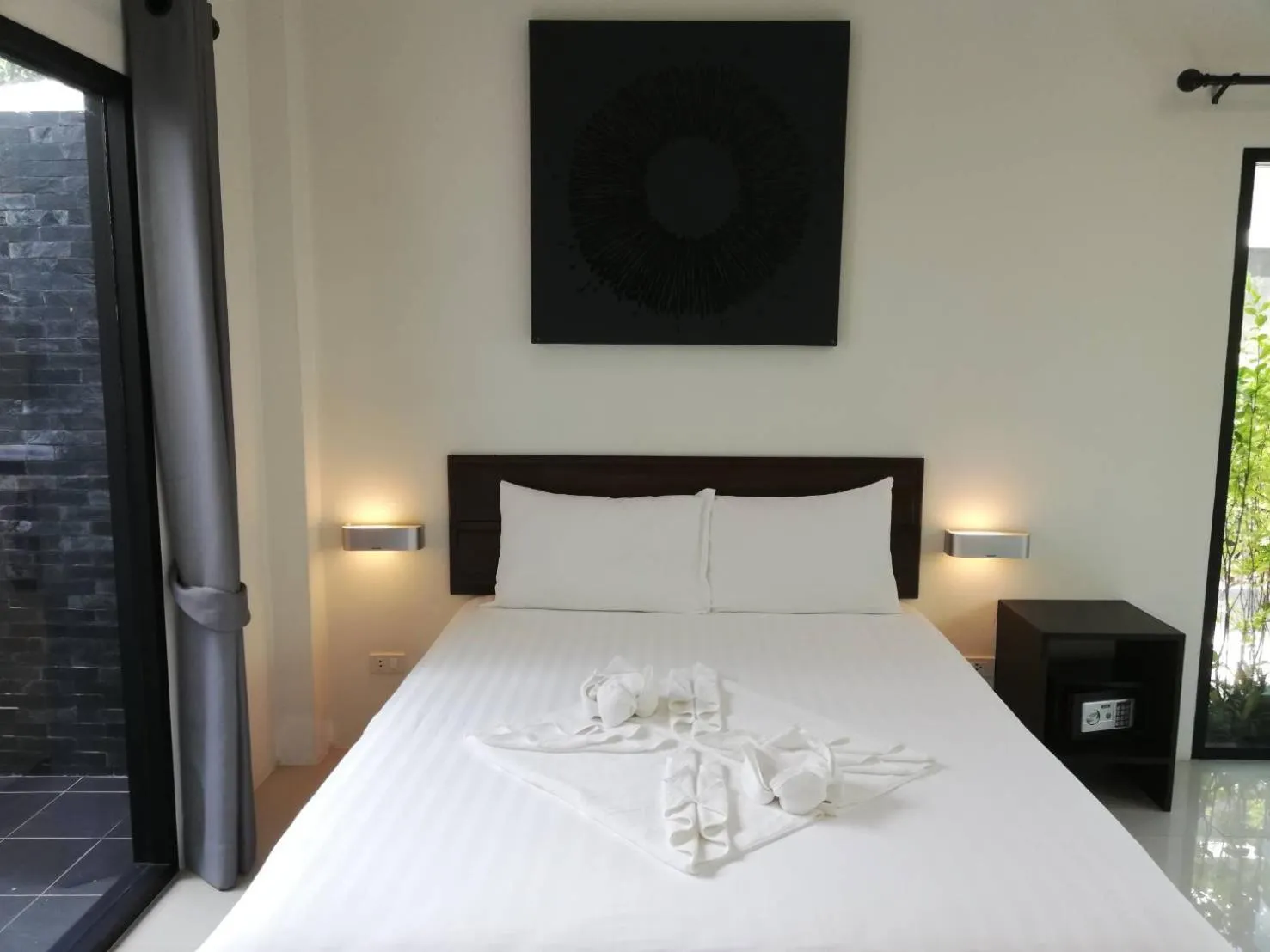 Bedroom, Bed in Limelight Village