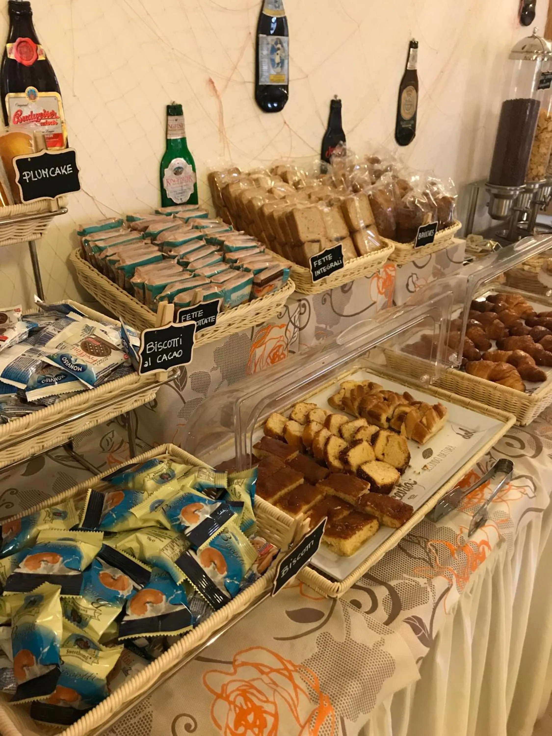 Breakfast in Hotel Il Pino