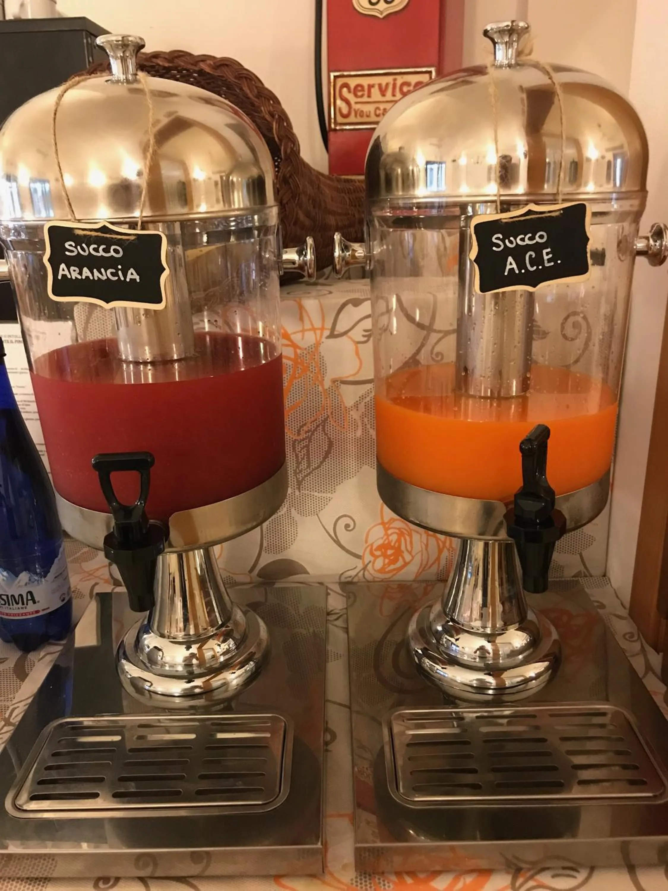 Breakfast in Hotel Il Pino