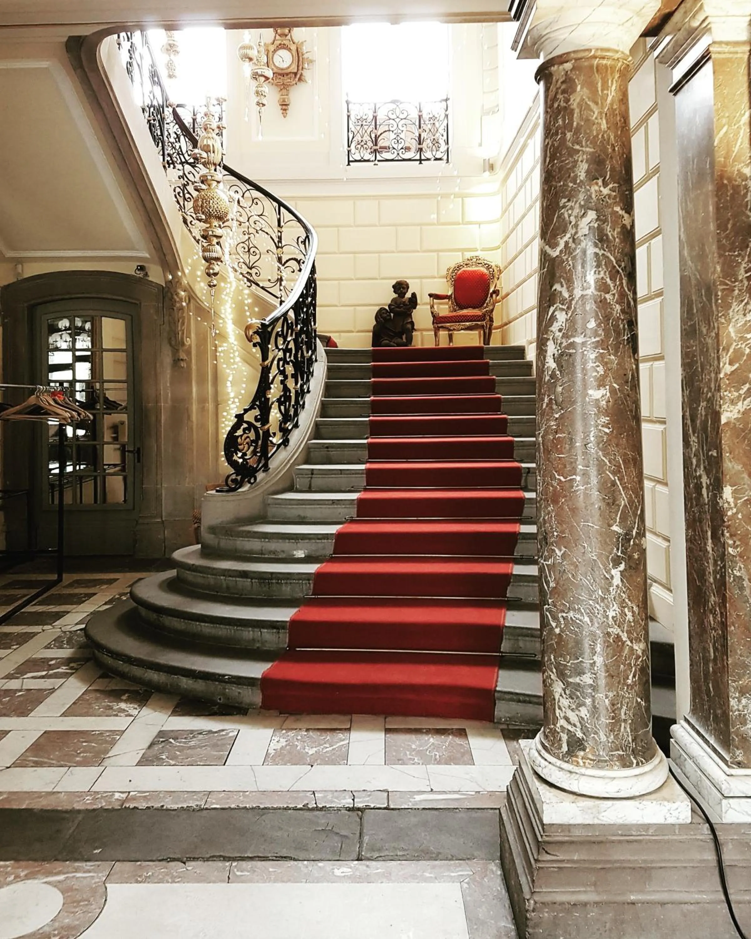 Lobby or reception in Château de Pourtalès