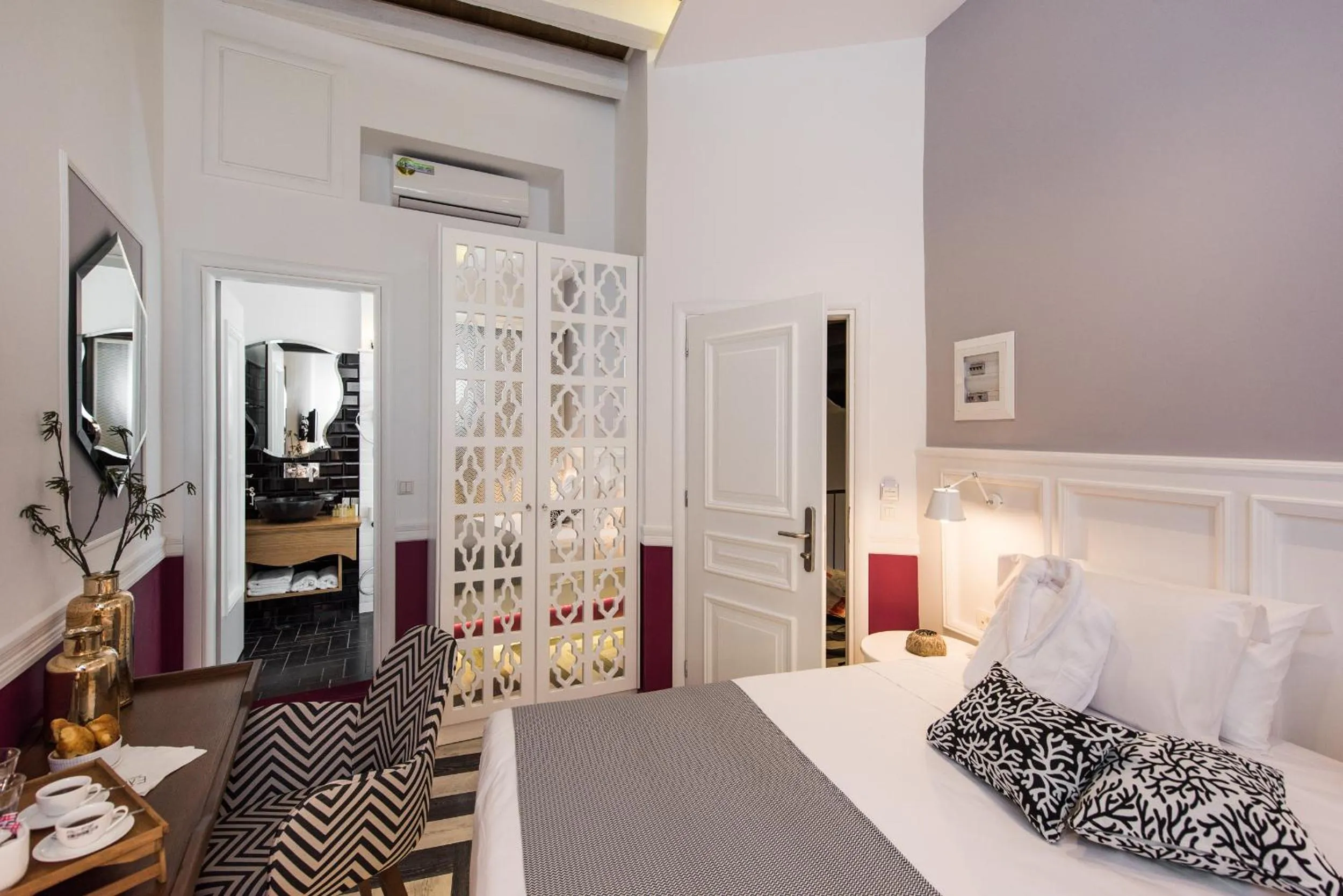 Bedroom, Bed in Elia Portou Due