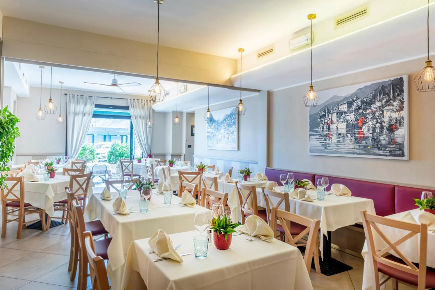 Restaurant/places to eat in Hotel Argegno