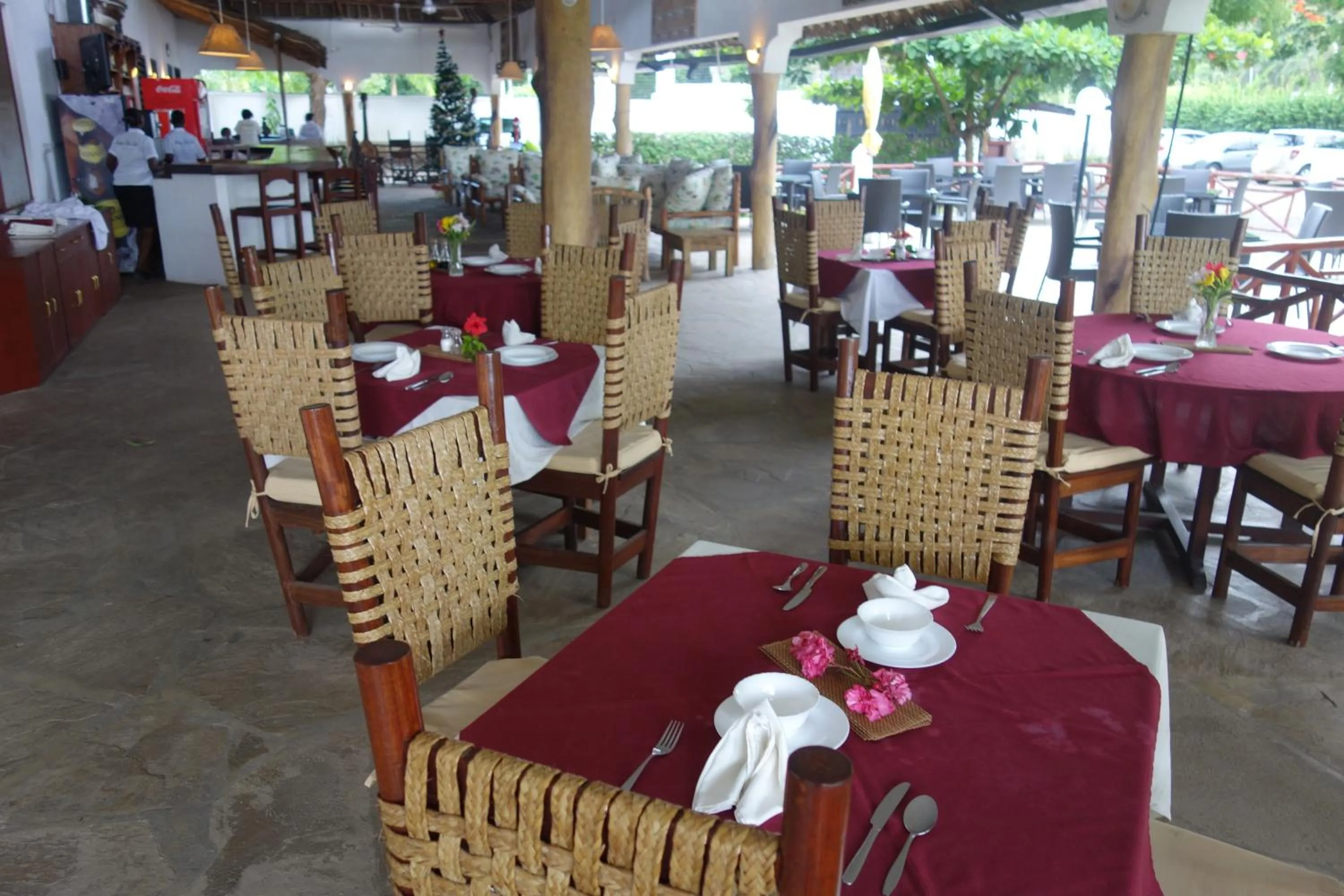 Restaurant/places to eat in Morning Star Diani