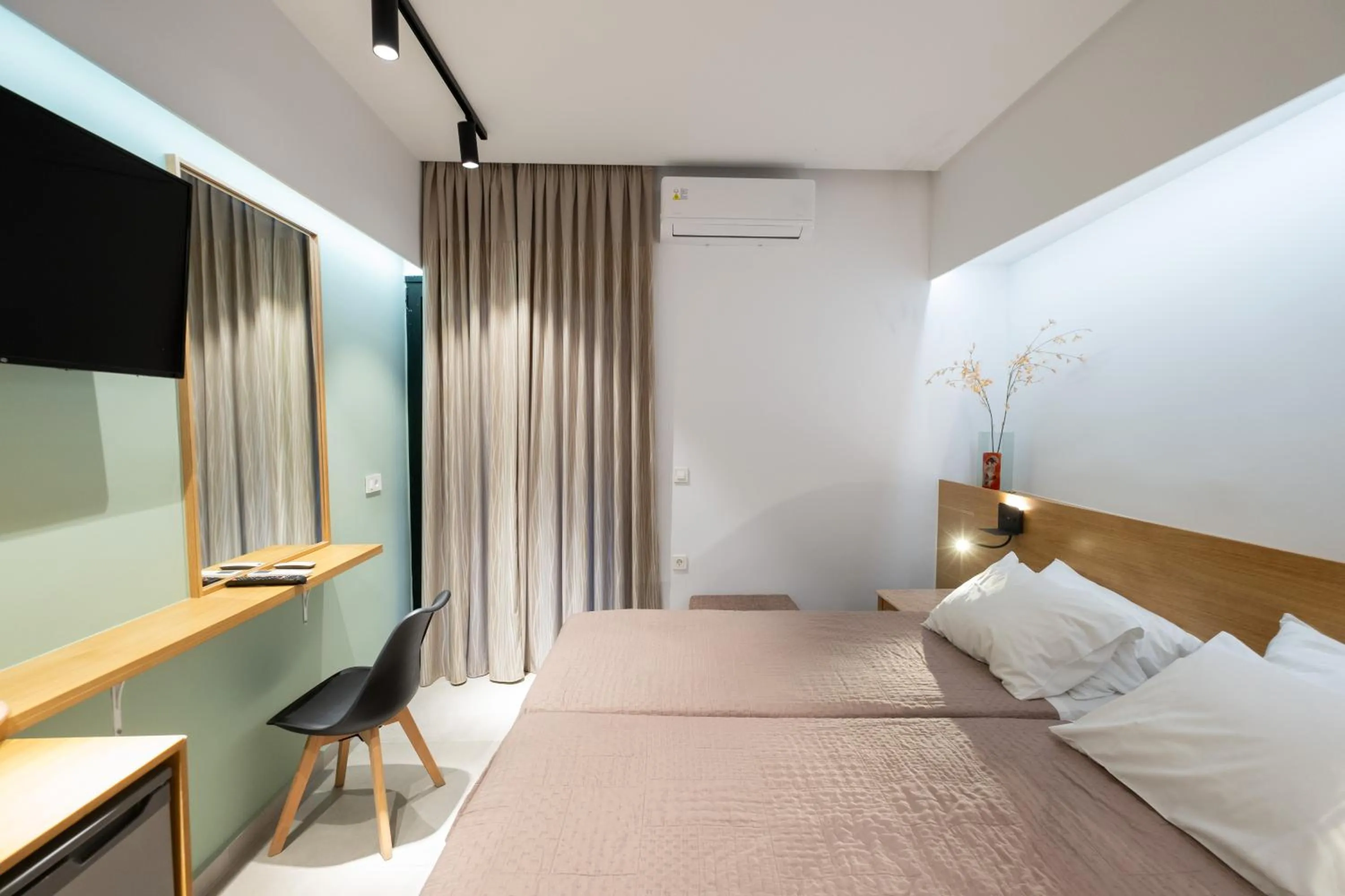 Bed in Arocaria Apartments