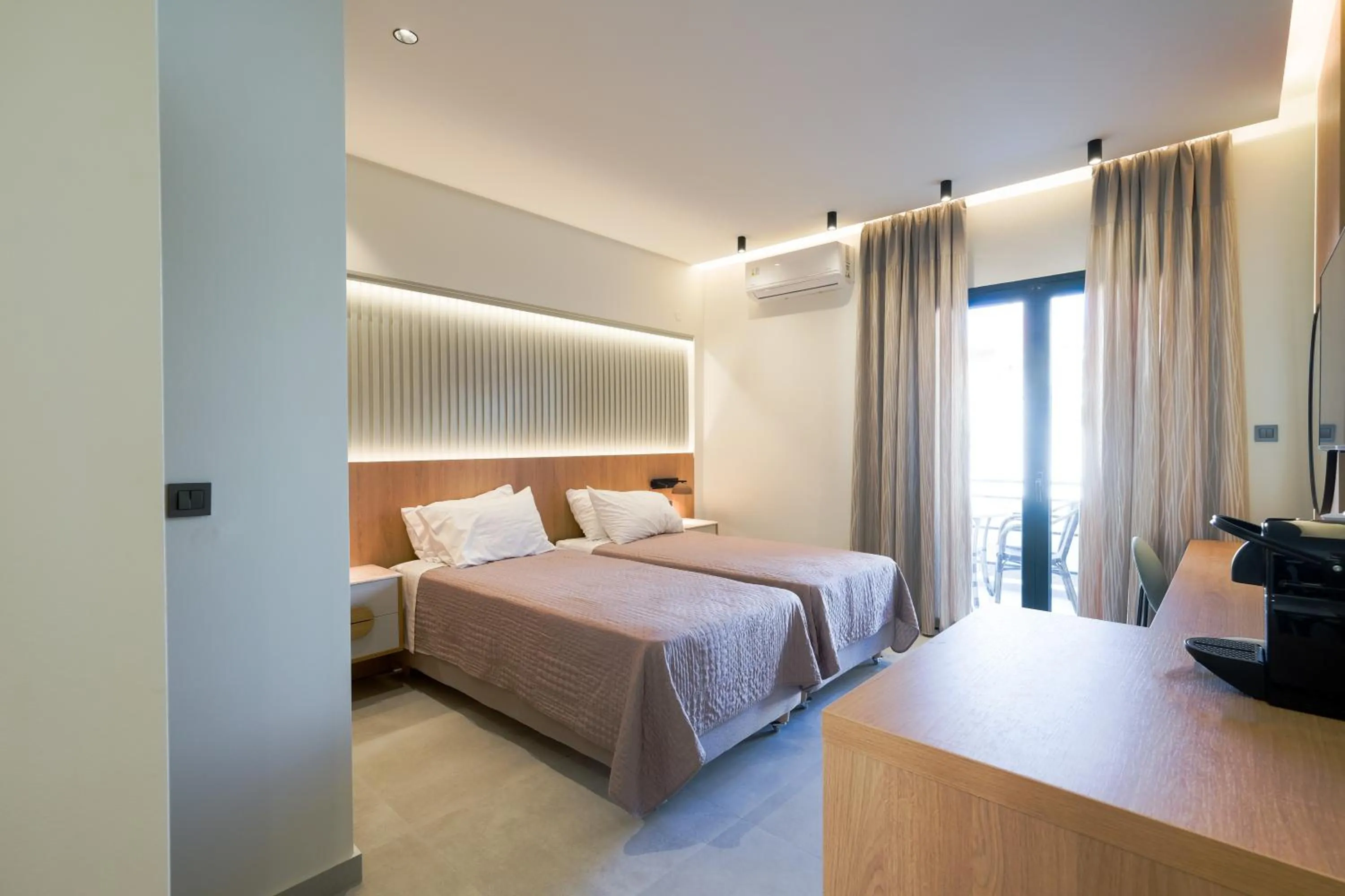 Bed in Arocaria Apartments