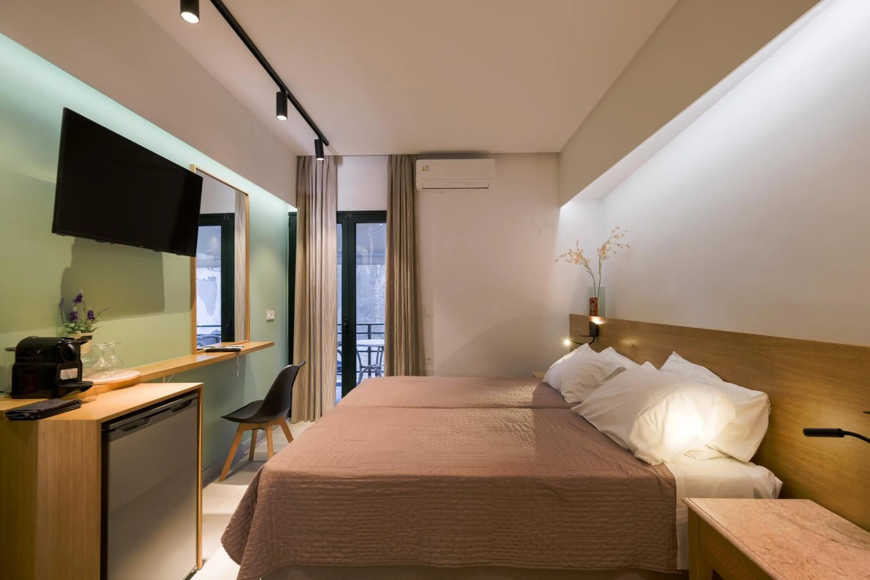 Bed in Arocaria Apartments