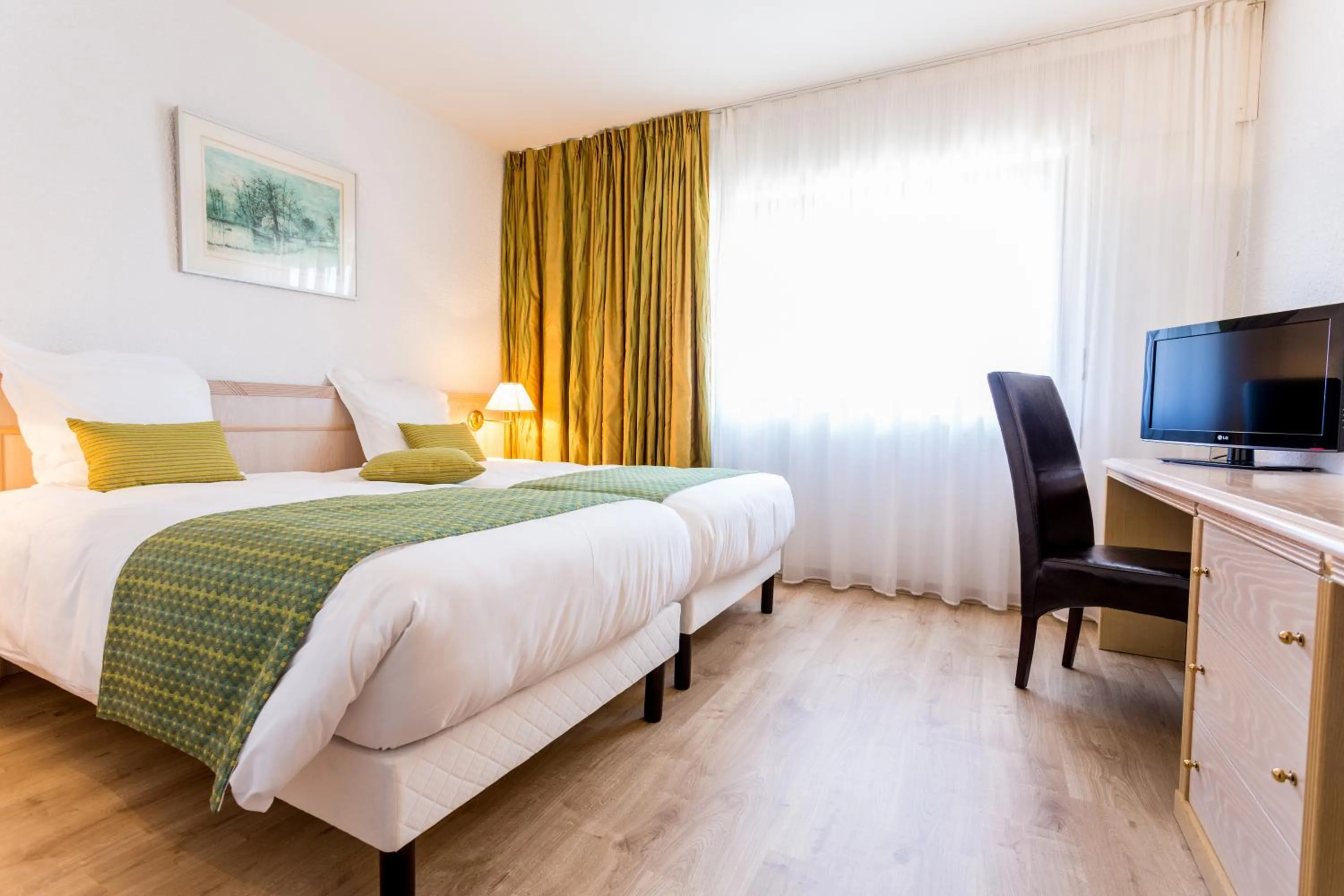 Staff in Hôtel Restaurant du Château