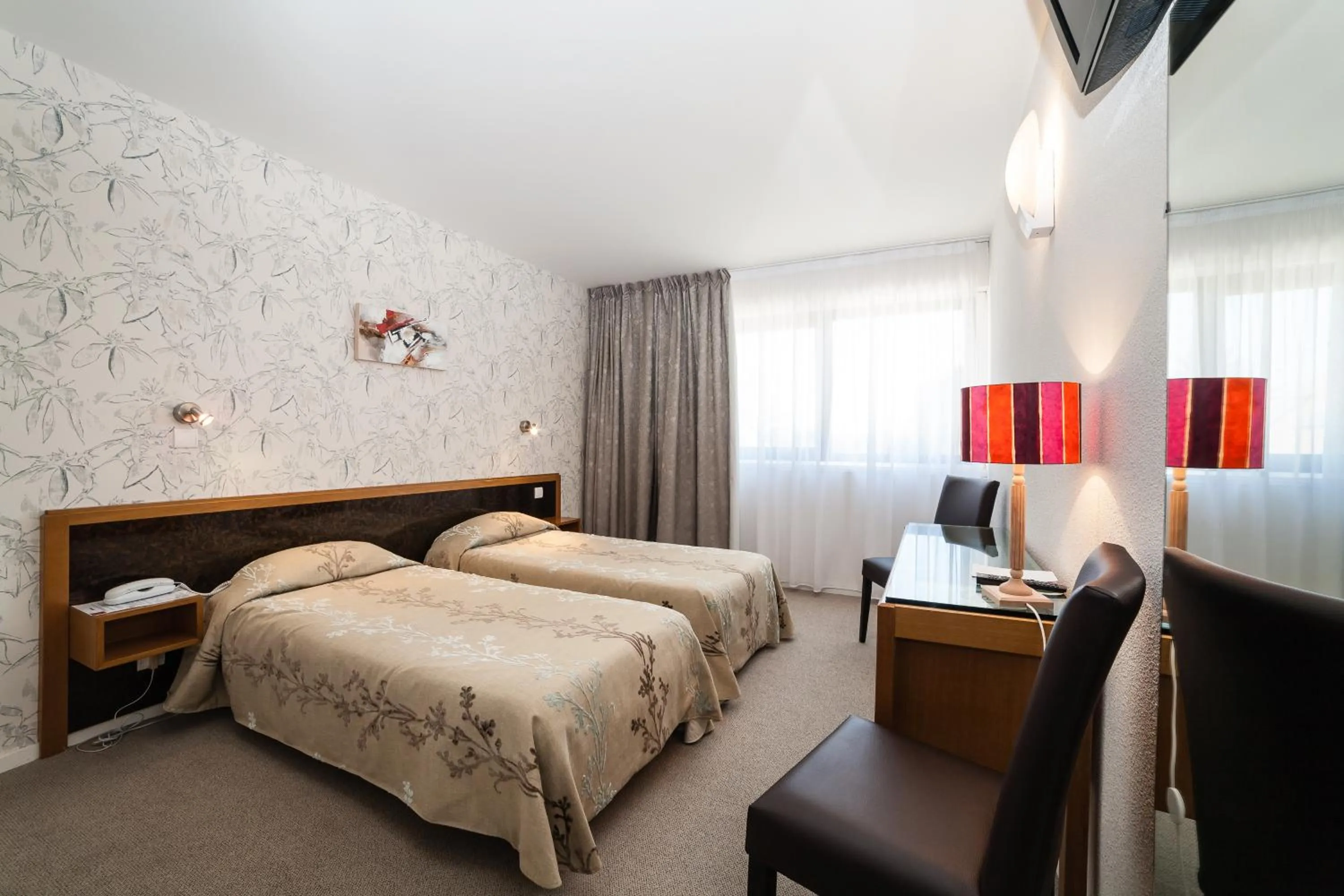 Patio in Hôtel Restaurant du Château