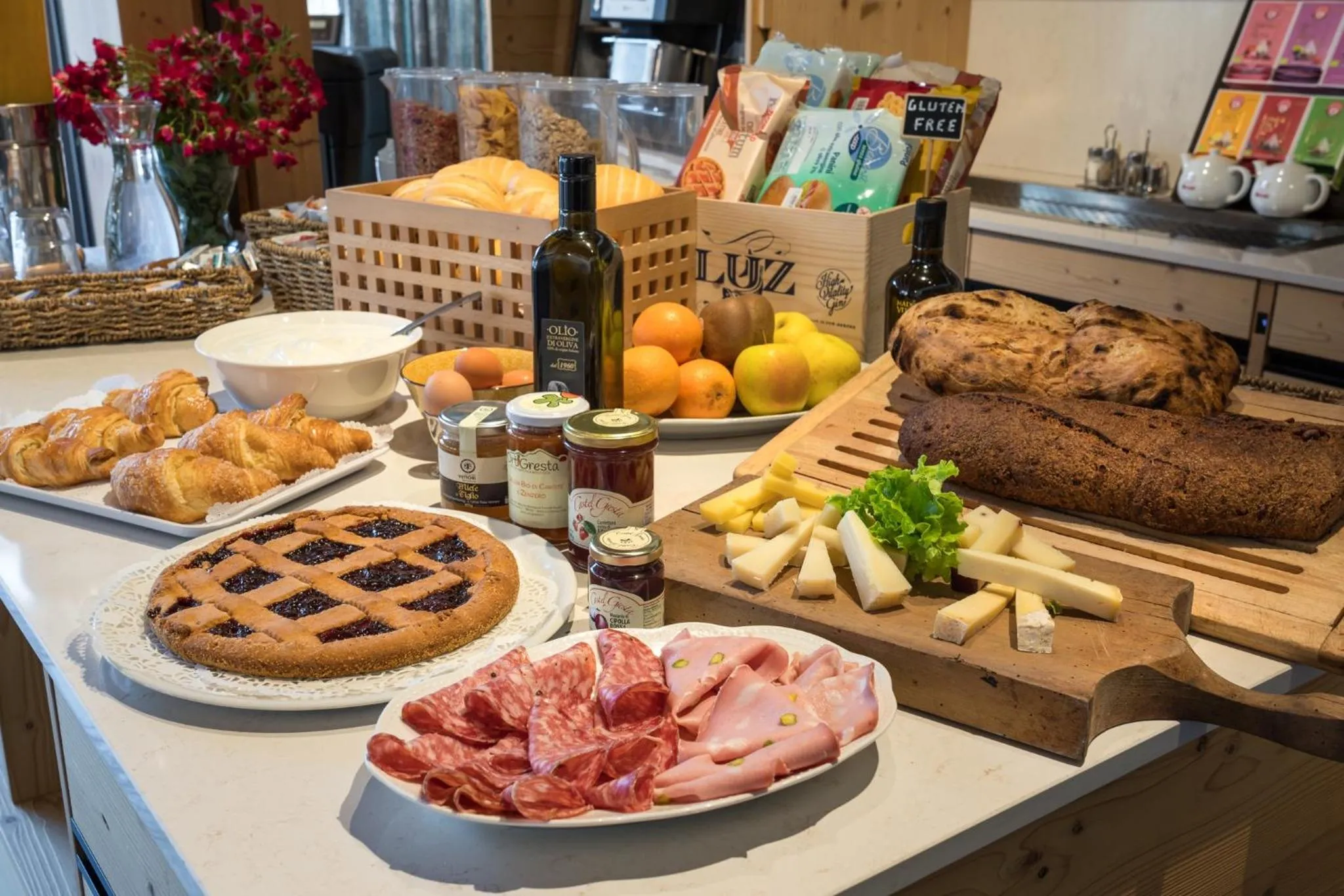 Food and drinks in Hotel Martinelli