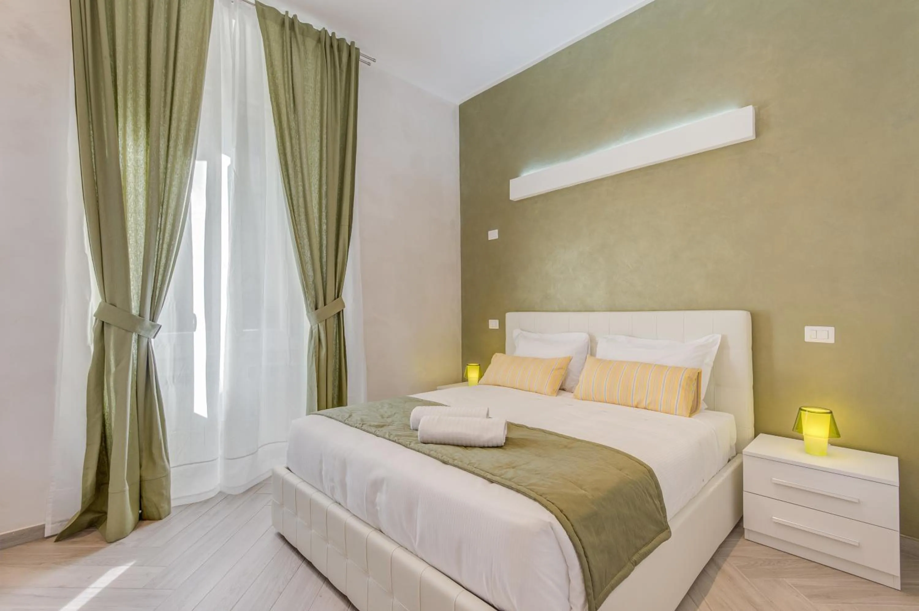 Other, Bed in Penta Luxury House