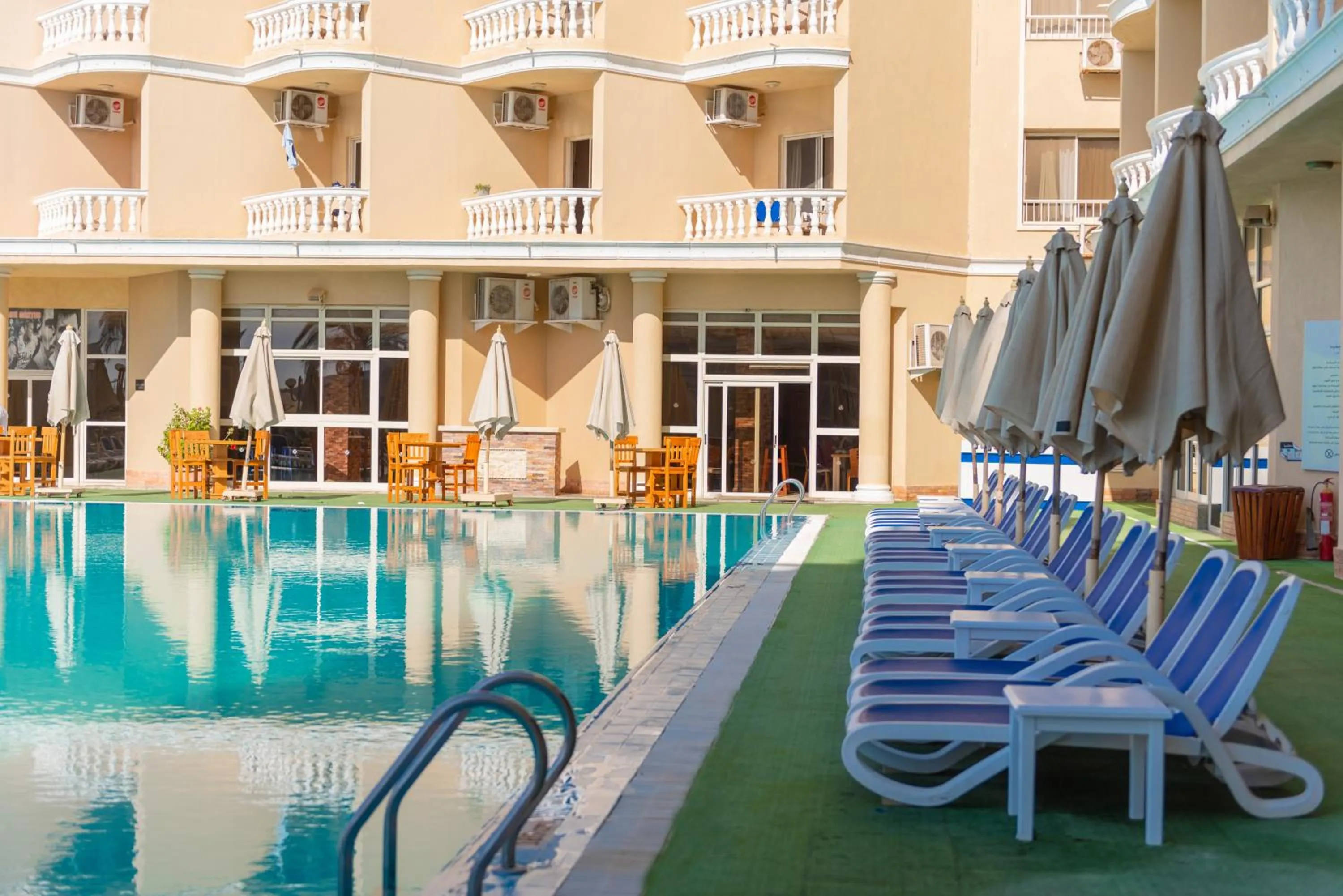 Tolip Family Club Borg El Arab