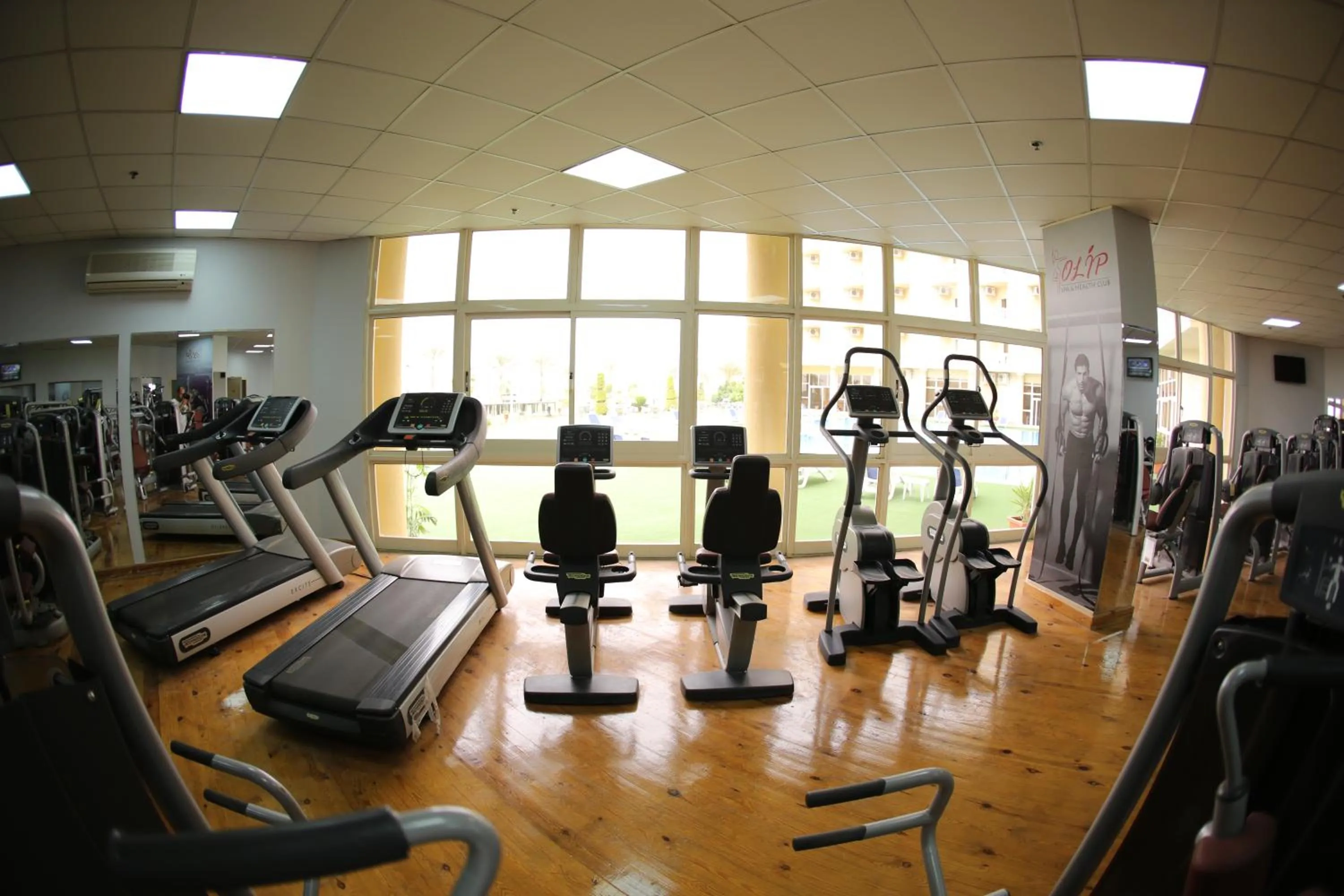 Tolip Family Club Borg El Arab