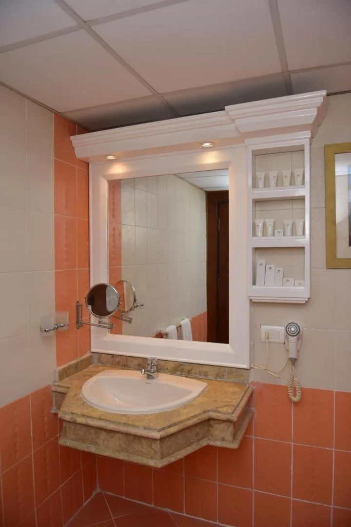 Bathroom in Tolip Family Club Borg El Arab
